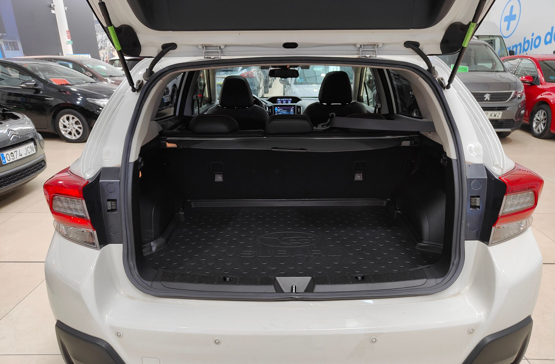 Subaru XV 2.0i Hybrid Executive Plus CVT - foto 17