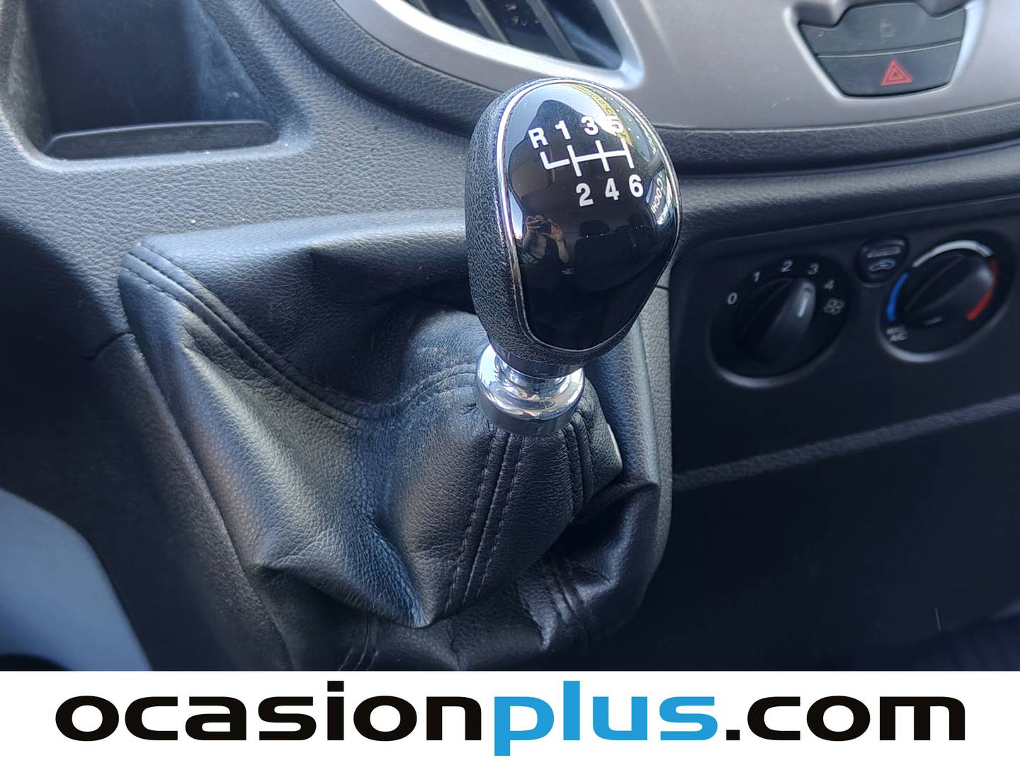 Ford Transit Ford Transit 350 L3H2 Trend Delantera (130 CV) de segunda mano