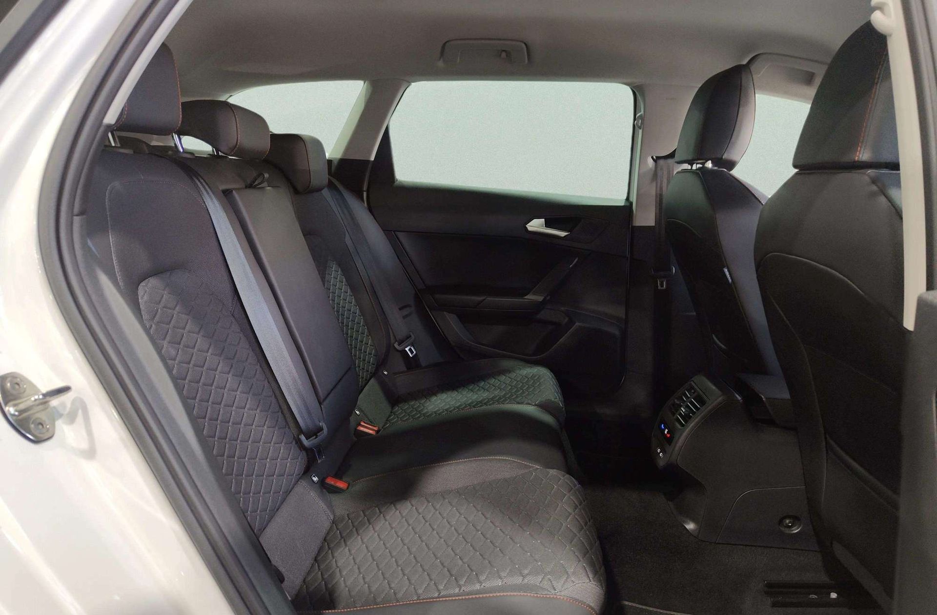 SEAT León ST 2.0 TDI FR XS DSG - foto 20