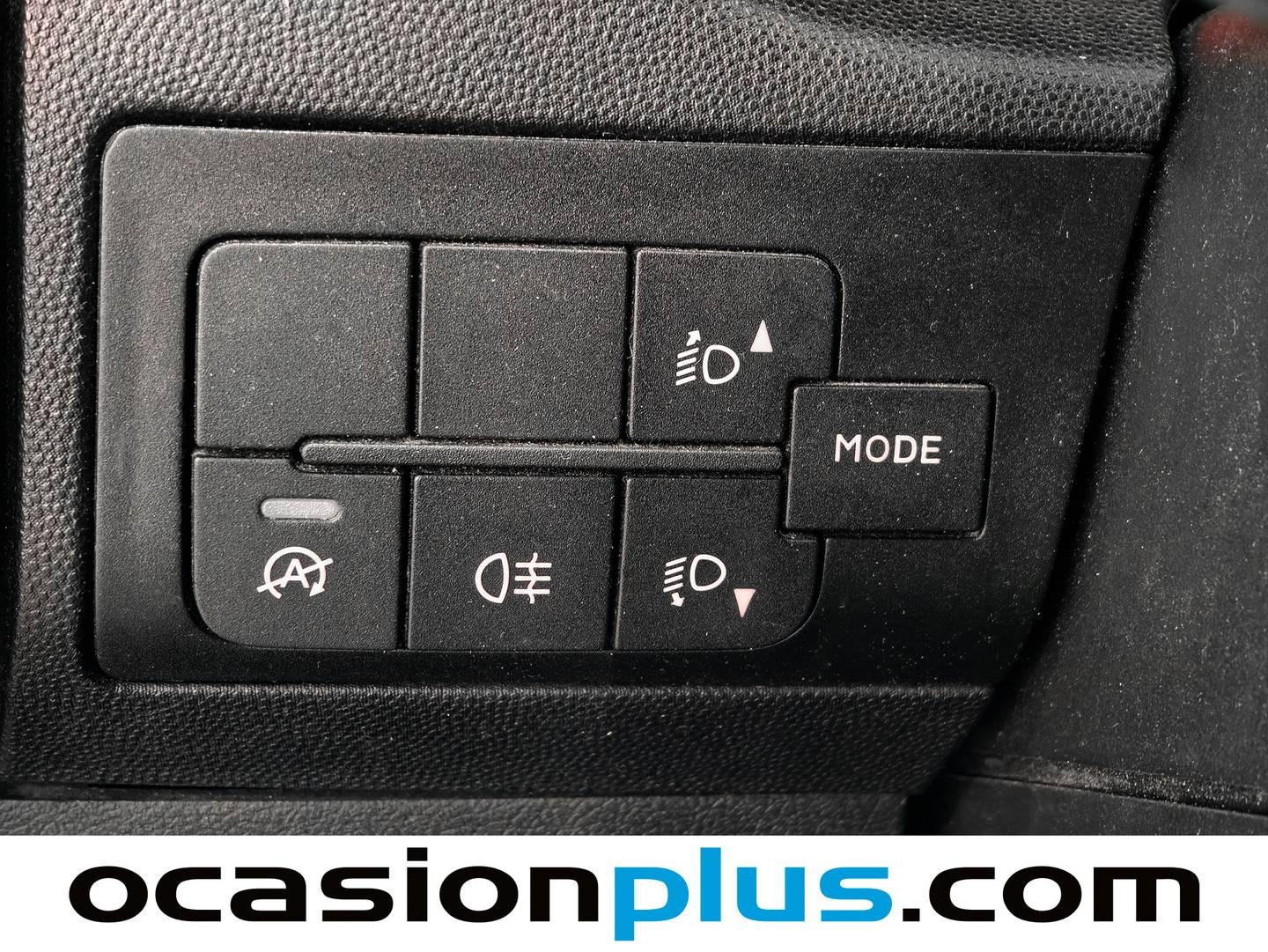 Foto Peugeot Boxer Peugeot Boxer BlueHDi 140 S&S 333 L2H1 (140 CV)