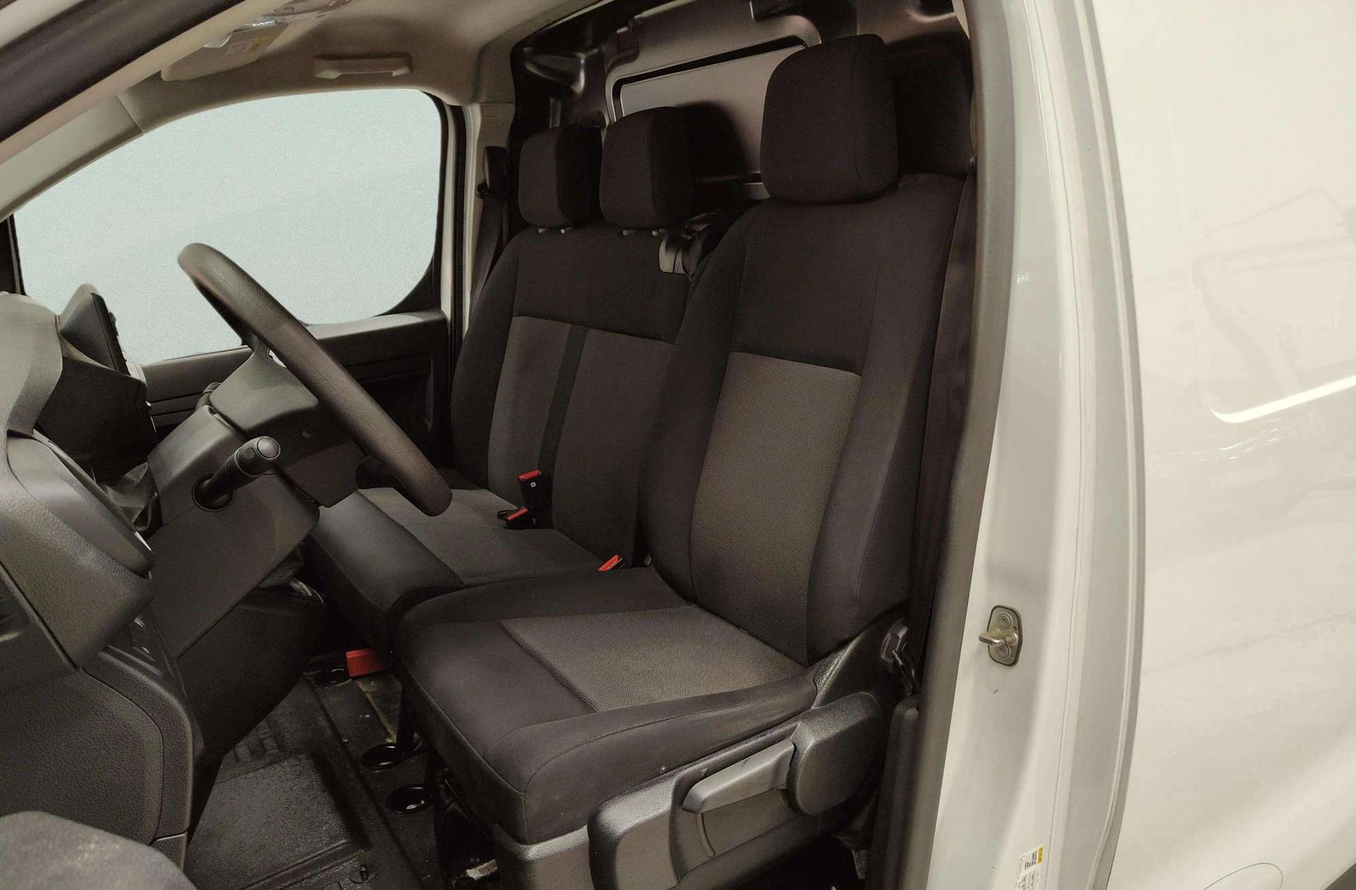 Citroën Jumpy Furgon BlueHDi 120 Talla M - foto 13