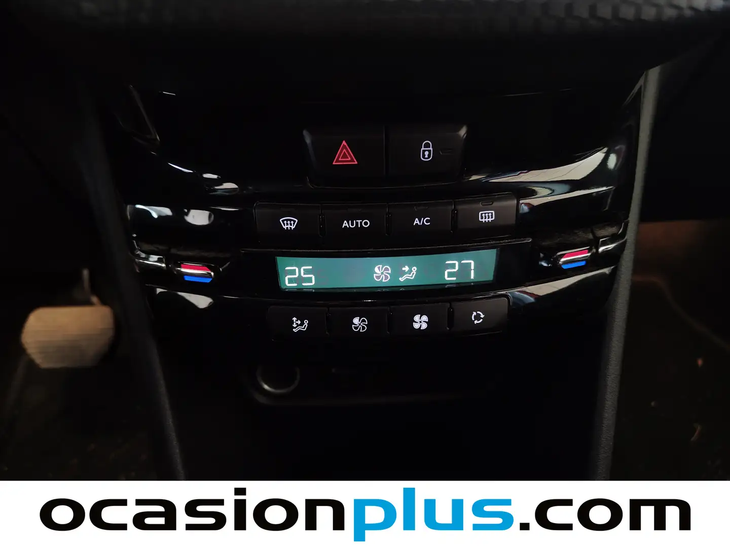 Foto Peugeot 2008 Peugeot 2008 BlueHDi 120 S&S Allure EAT6 (120 CV)