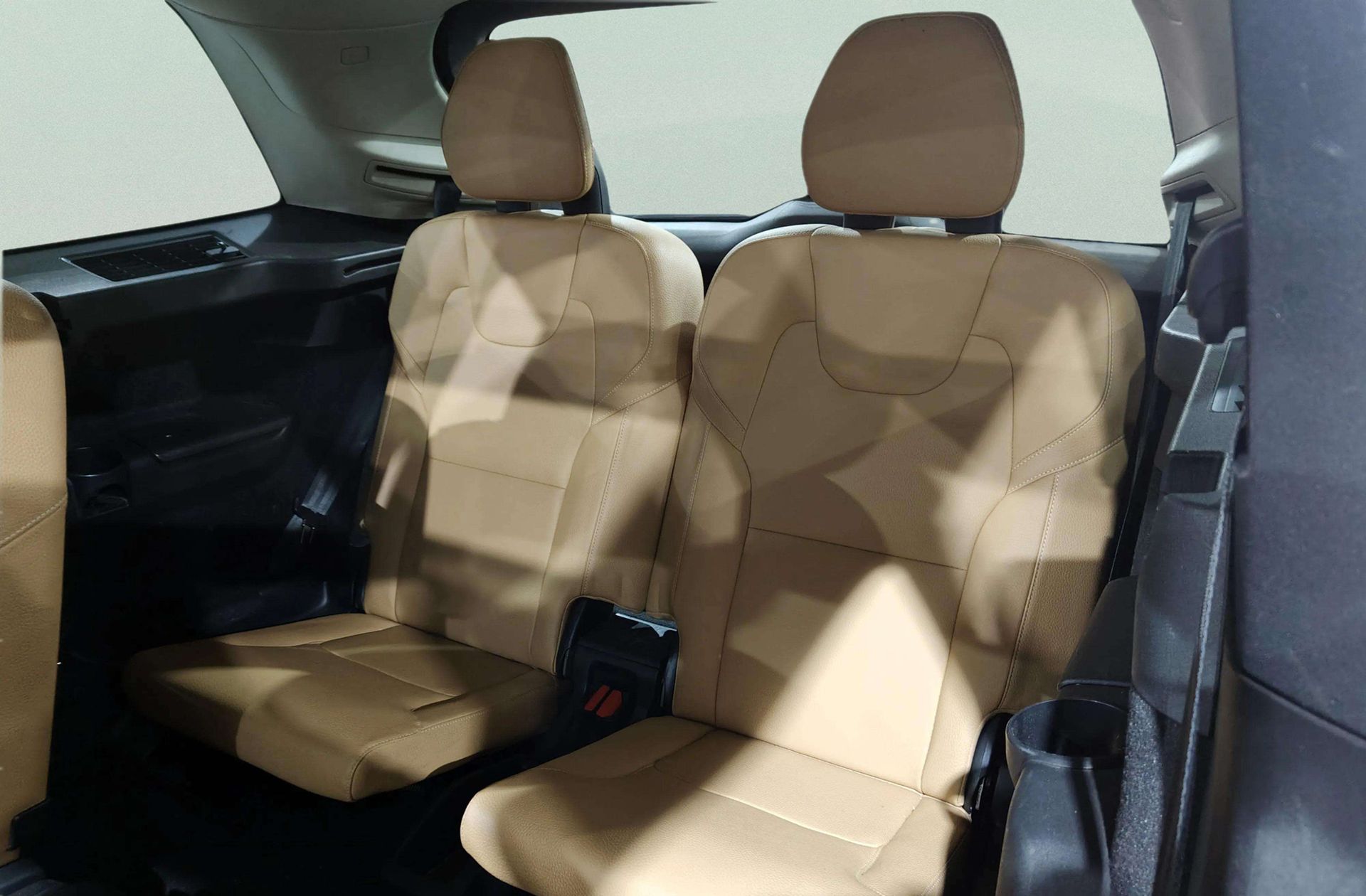 Volvo XC90 D5 Momentum AWD - foto 6