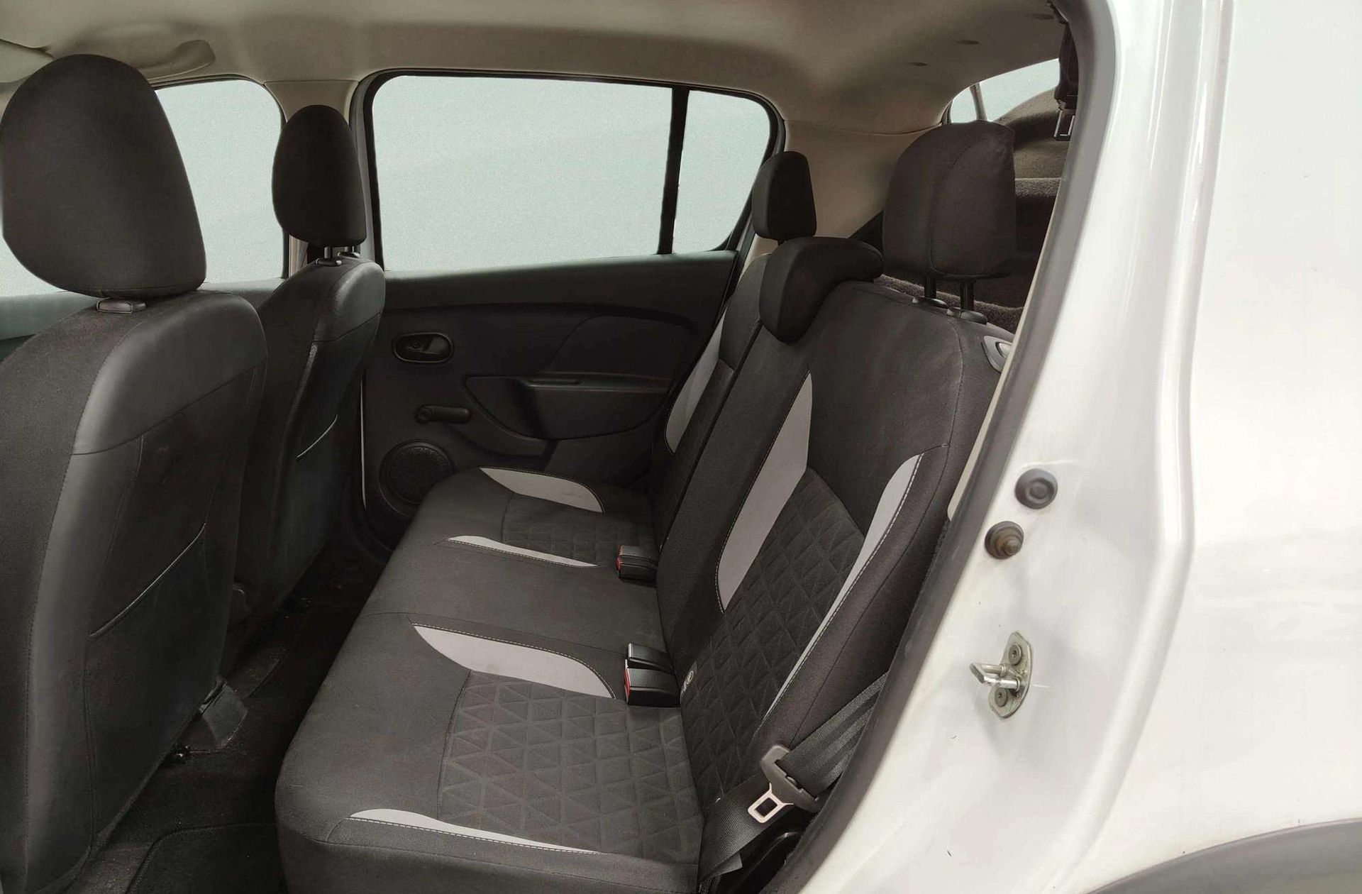 Dacia Sandero Stepway TCe - foto 10