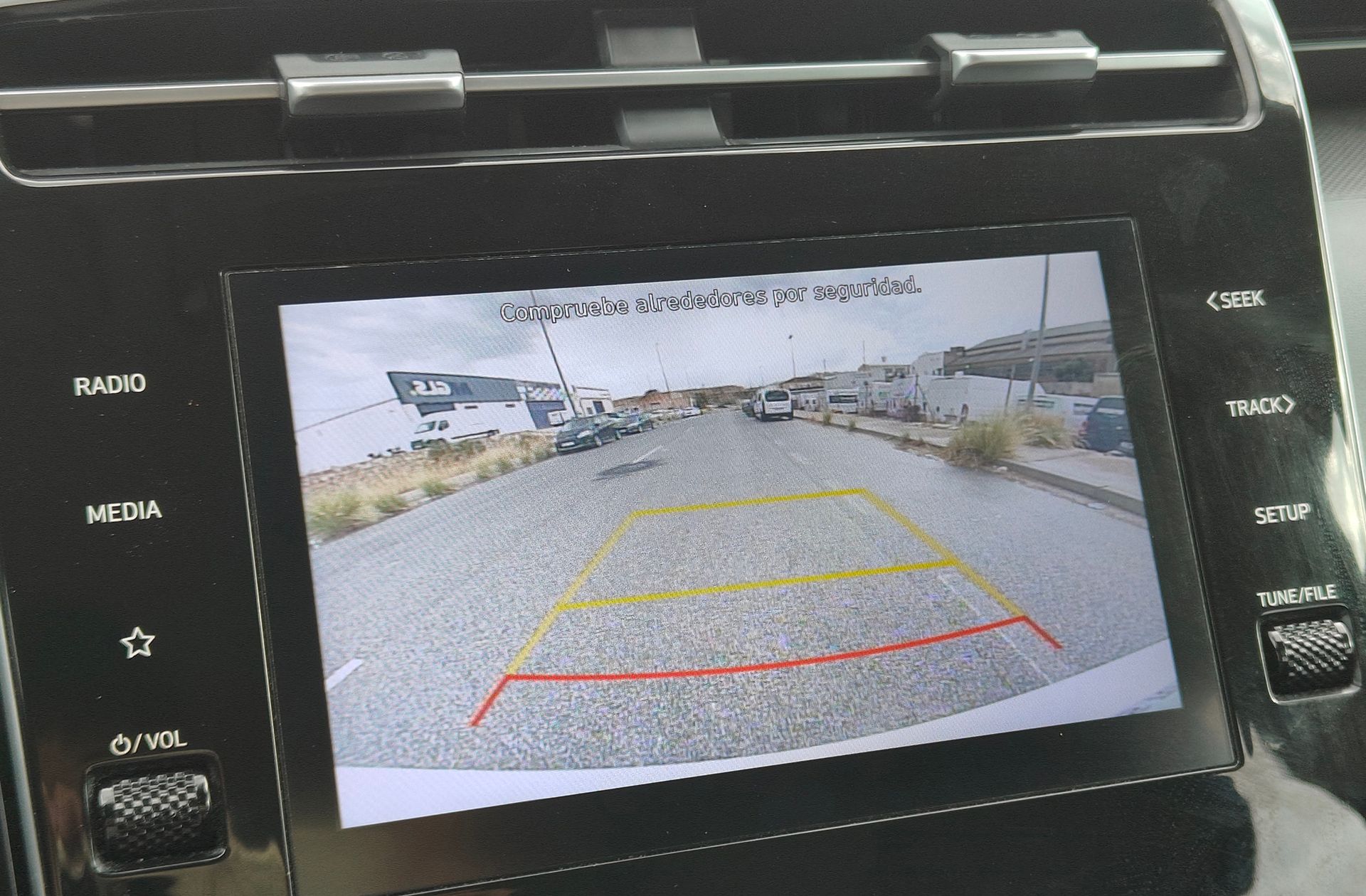 Hyundai Tucson 1.6 CRDi Maxx - foto 8