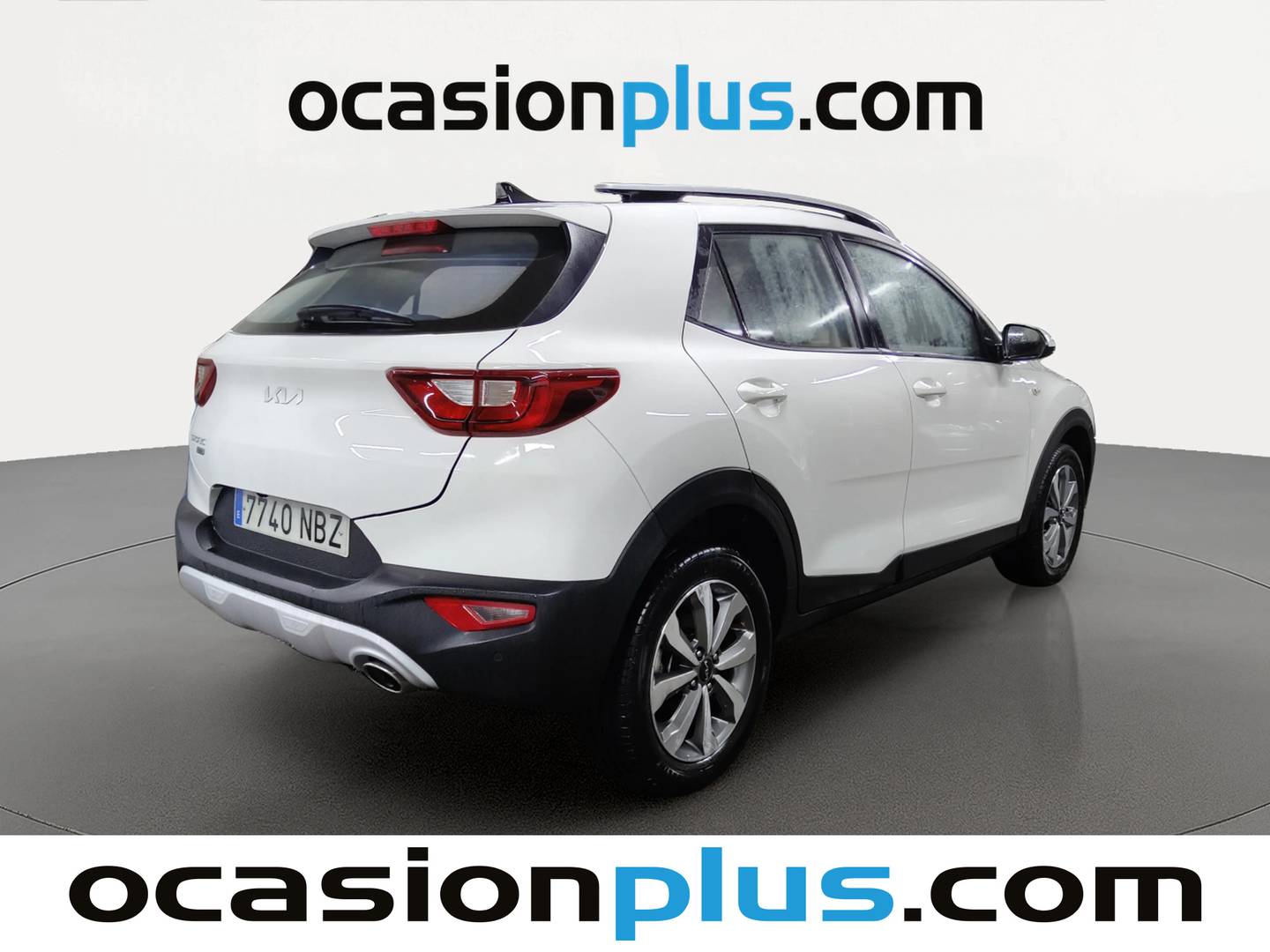 Foto trasera KIA Stonic KIA Stonic 1.0 T-GDi MHEV MT Concept (100 CV) derecha