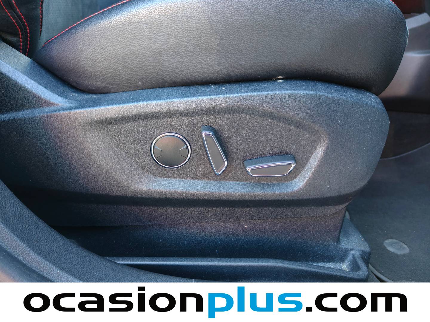 Ford S-MAX Ford S-Max 2.5 Duratec Atkinson FHEV ST-Line Auto (190 CV) 7 Plazas de segunda mano