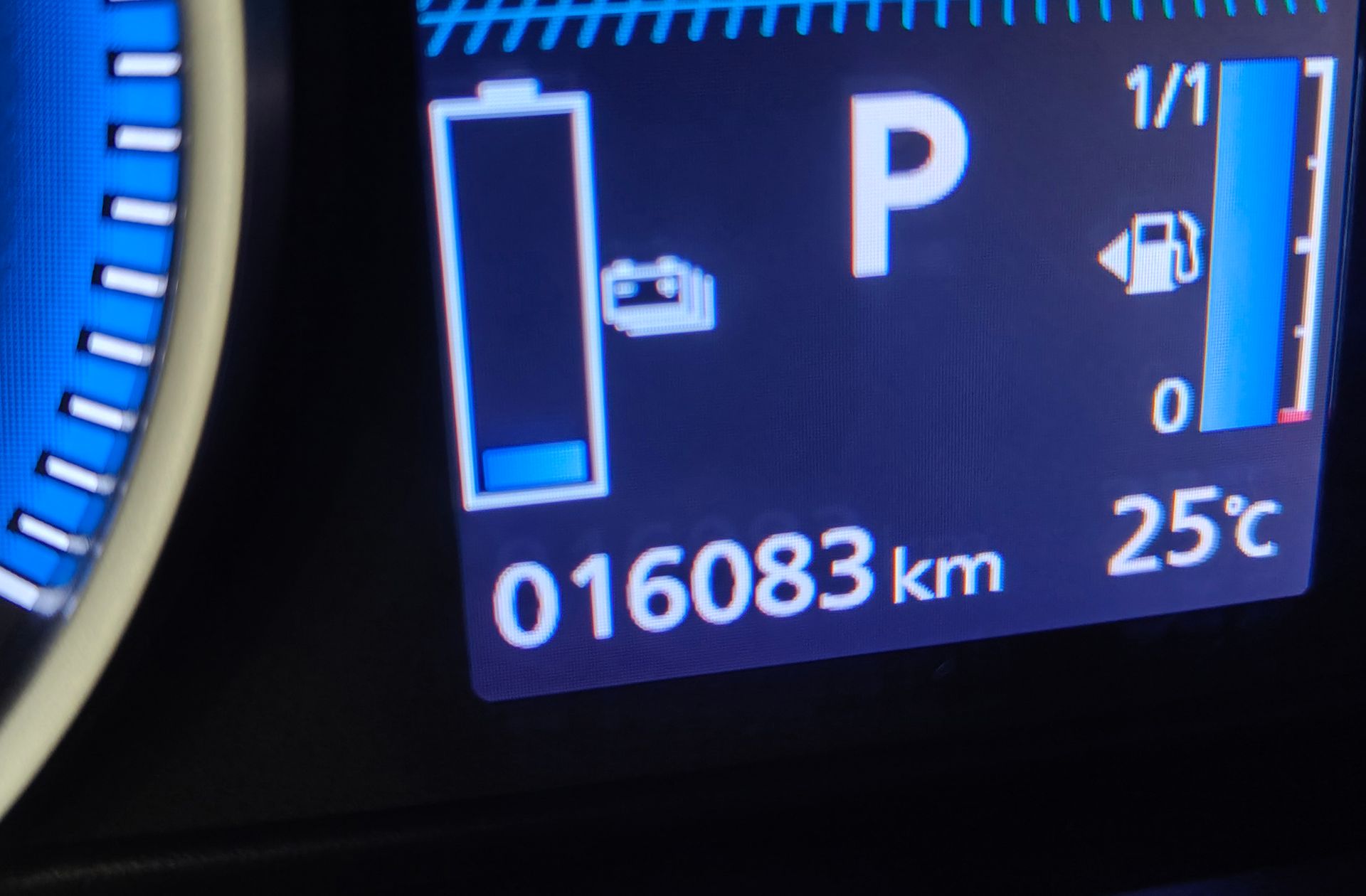 Mitsubishi Eclipse Cross 2.4 PHEV Kaiteki 4WD - foto 12