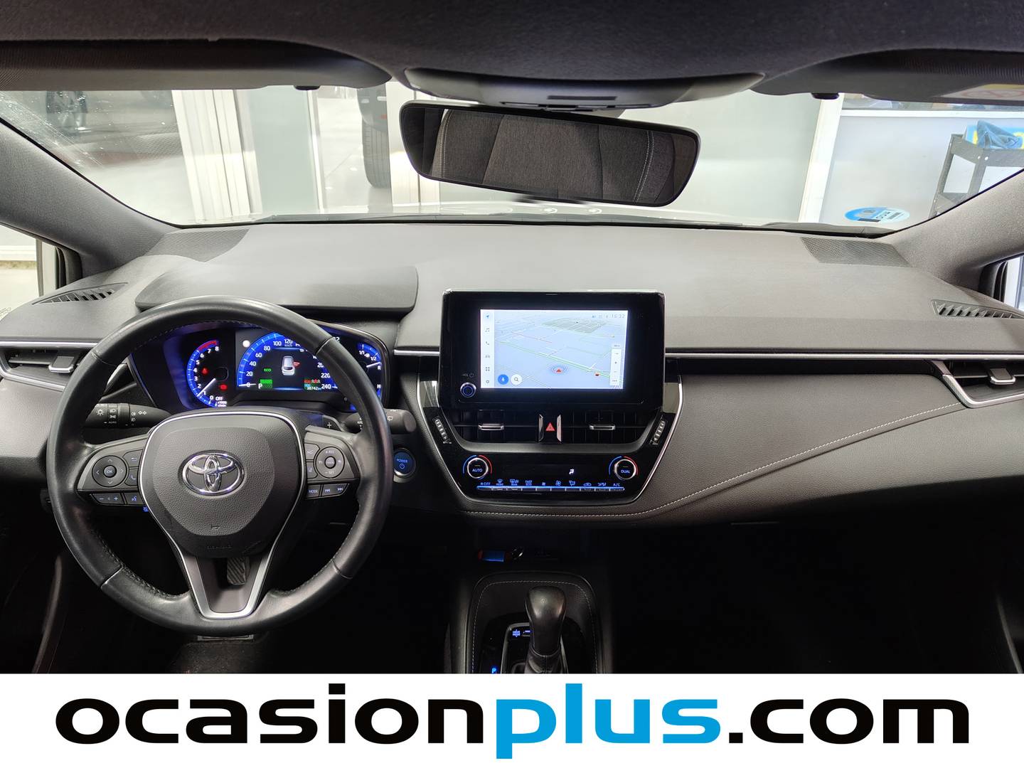 Foto Toyota Corolla Toyota Corolla Touring Sports 180H Style E-CVT (180 CV)