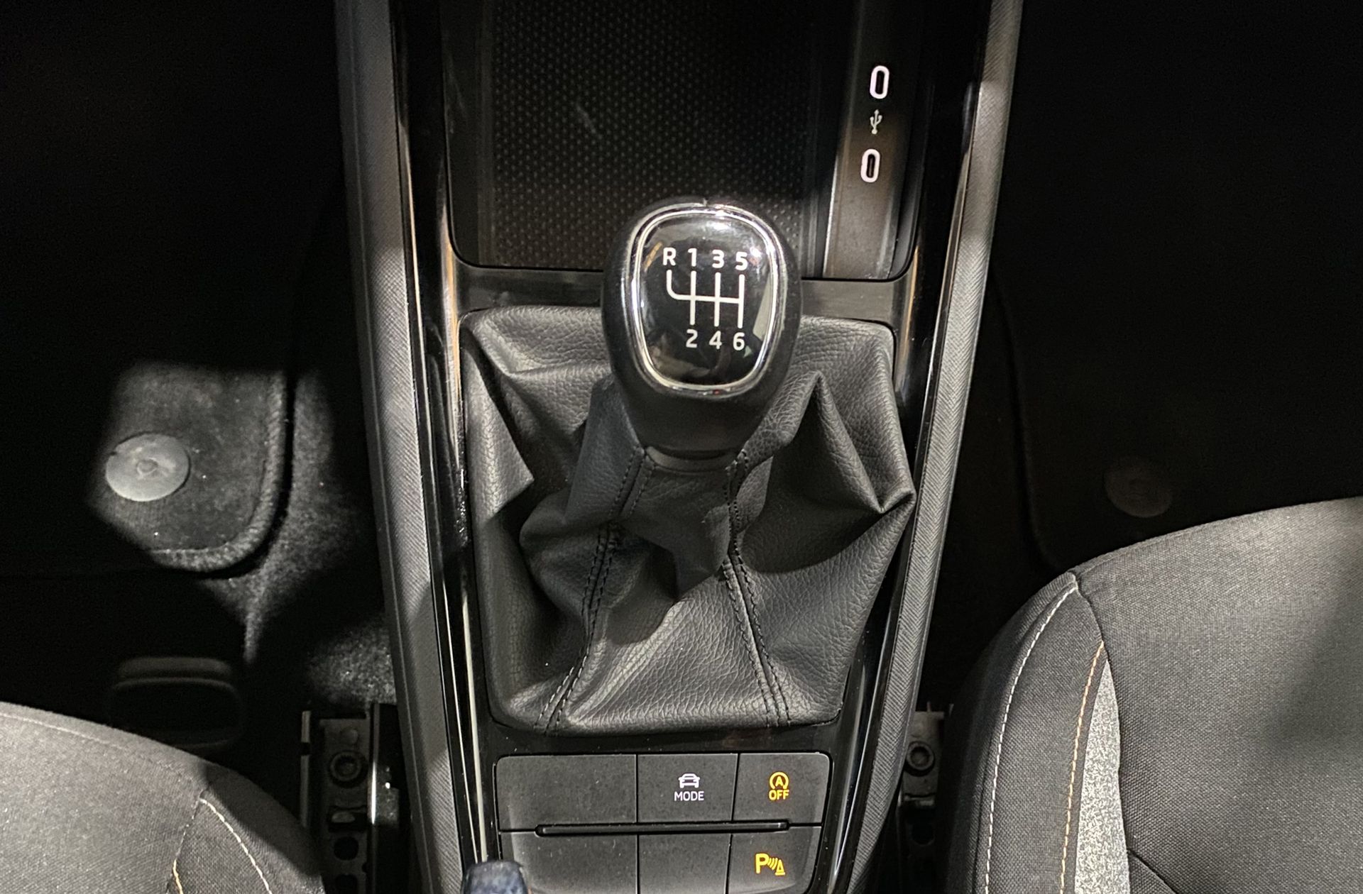 Škoda Scala 1.0 TSI Selection - foto 5
