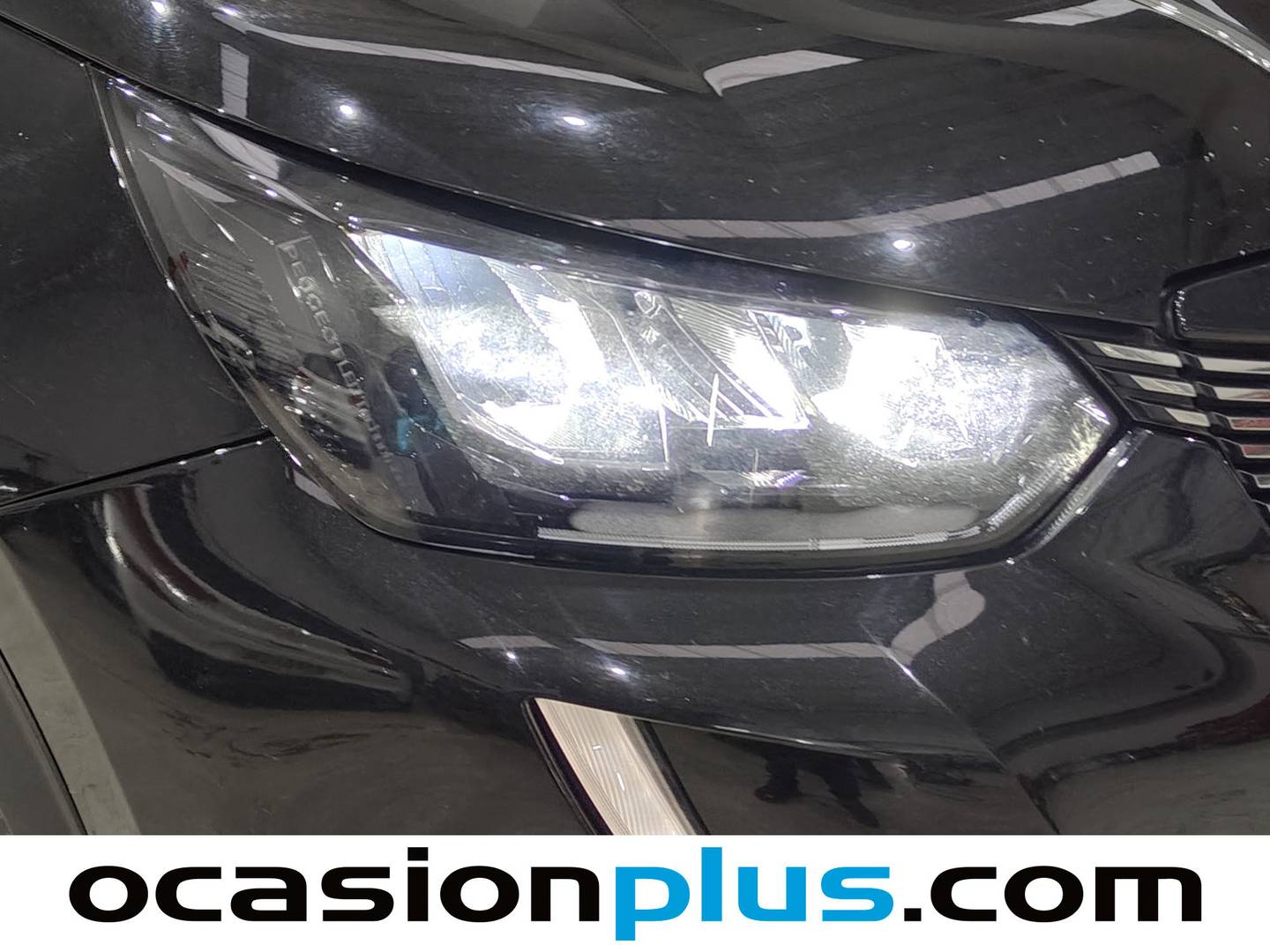 Foto Peugeot 2008 Peugeot 2008 PureTech 130 S&S Allure Pack (130 CV)