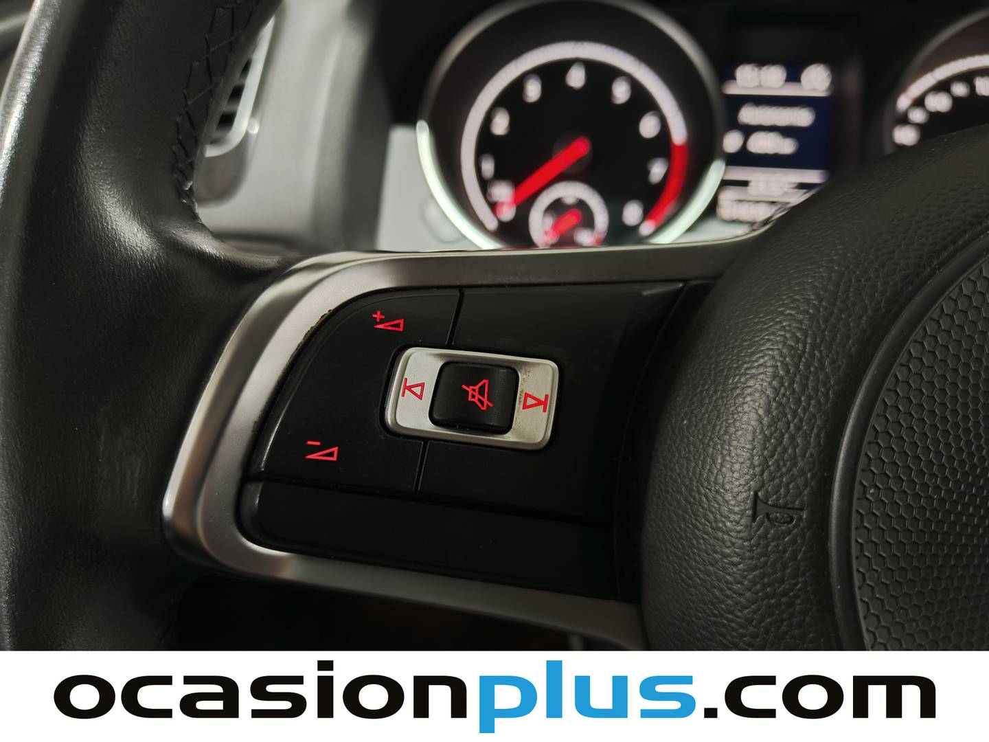 Volkswagen Scirocco Volkswagen Scirocco Typhoon by R-Line 1.4 TSI BMT (125 CV) de segunda mano