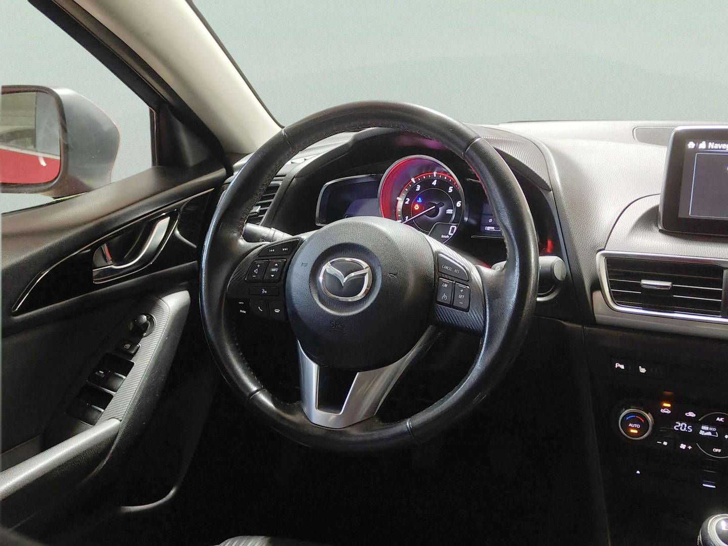 Foto Mazda Mazda3 Mazda Mazda 3 1.5 DE MT Luxury+Nav SportSedan (105 CV)