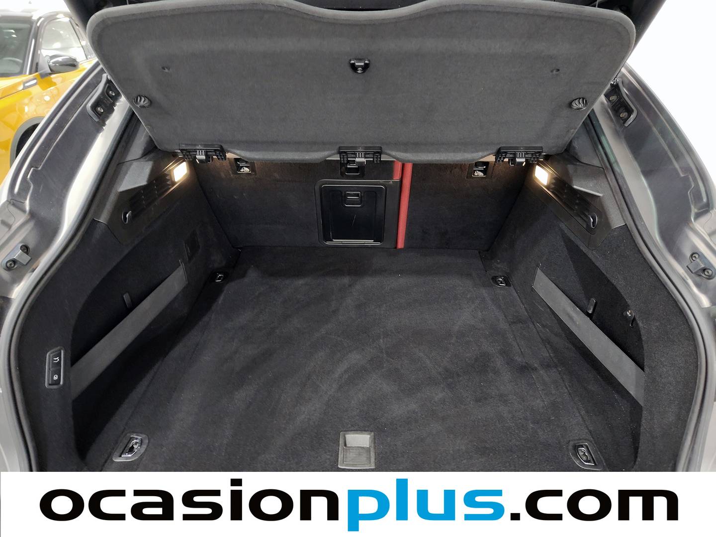 Fotos maletero Maserati Levante Maserati Levante 3.0 V6 Vulcano AWD Auto (350 CV)