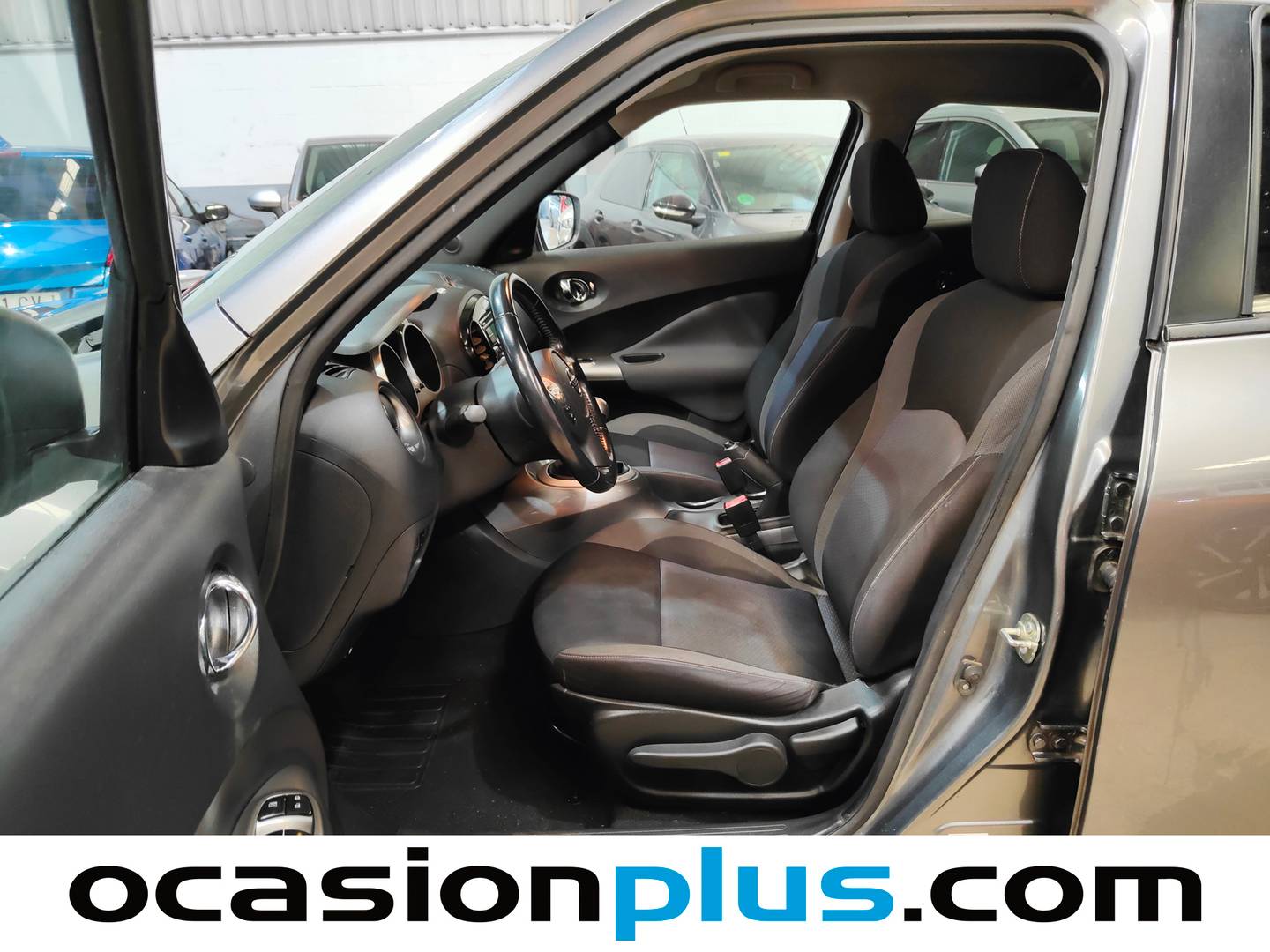 Foto asientos delanteros Nissan JUKE Nissan Juke 1.2 DIG-T N-Connecta 4x2 (112 CV)