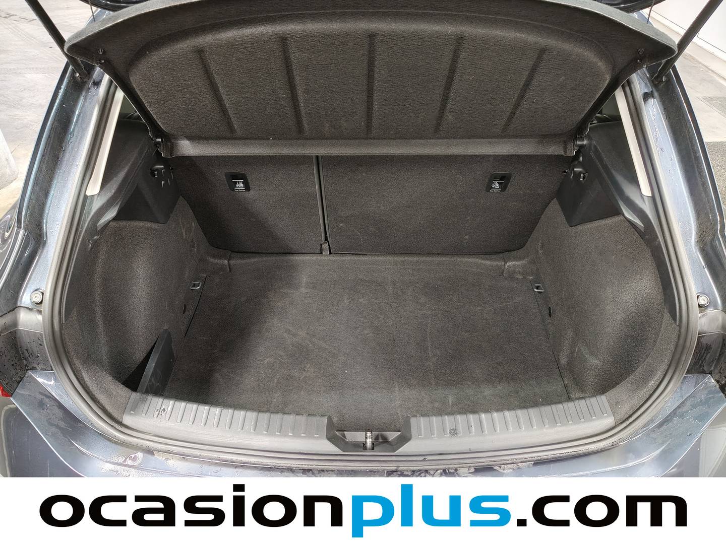 Fotos maletero Seat León Seat León 2.0 TDI S&S Style XL (116 CV)