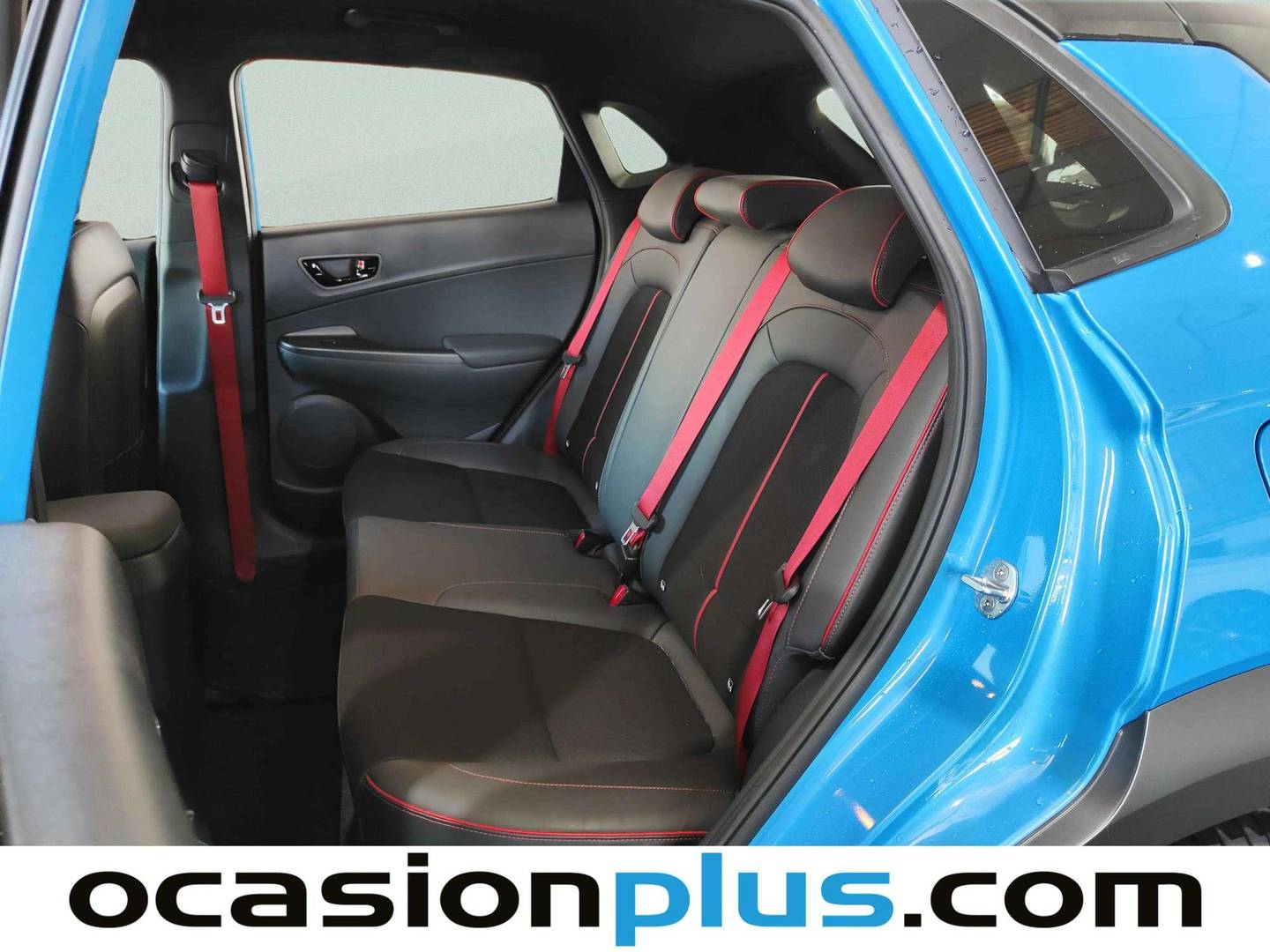 Foto asientos traseros Hyundai Kona Hyundai Kona 1.6 GDI HEV Tecno Red DT (141 CV)