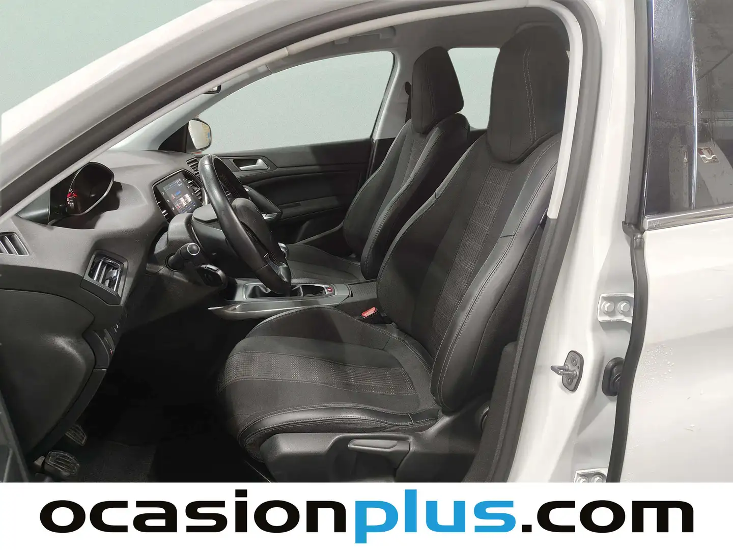 Foto Peugeot 308 Peugeot 308 BlueHDi 130 S&S Allure (130 CV)