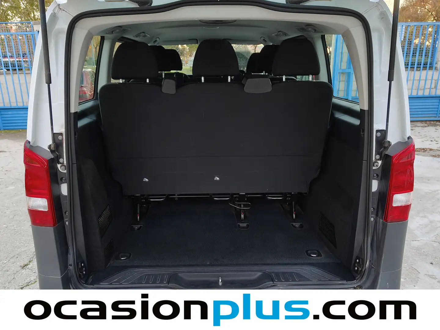 Foto Mercedes Vito Mercedes-Benz Vito 114 CDI Tourer Pro Larga AT (136 CV)7 plazas