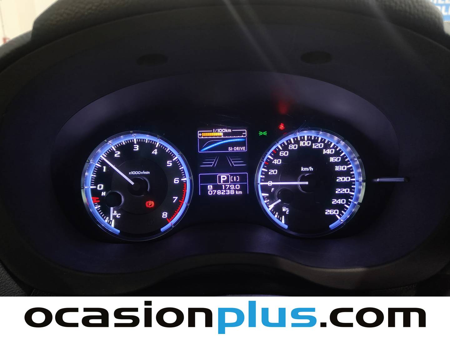 Foto Subaru LEVORG Subaru Levorg 1.6GT-S CVT Executive Plus 4WD Lineartronic (170 CV)