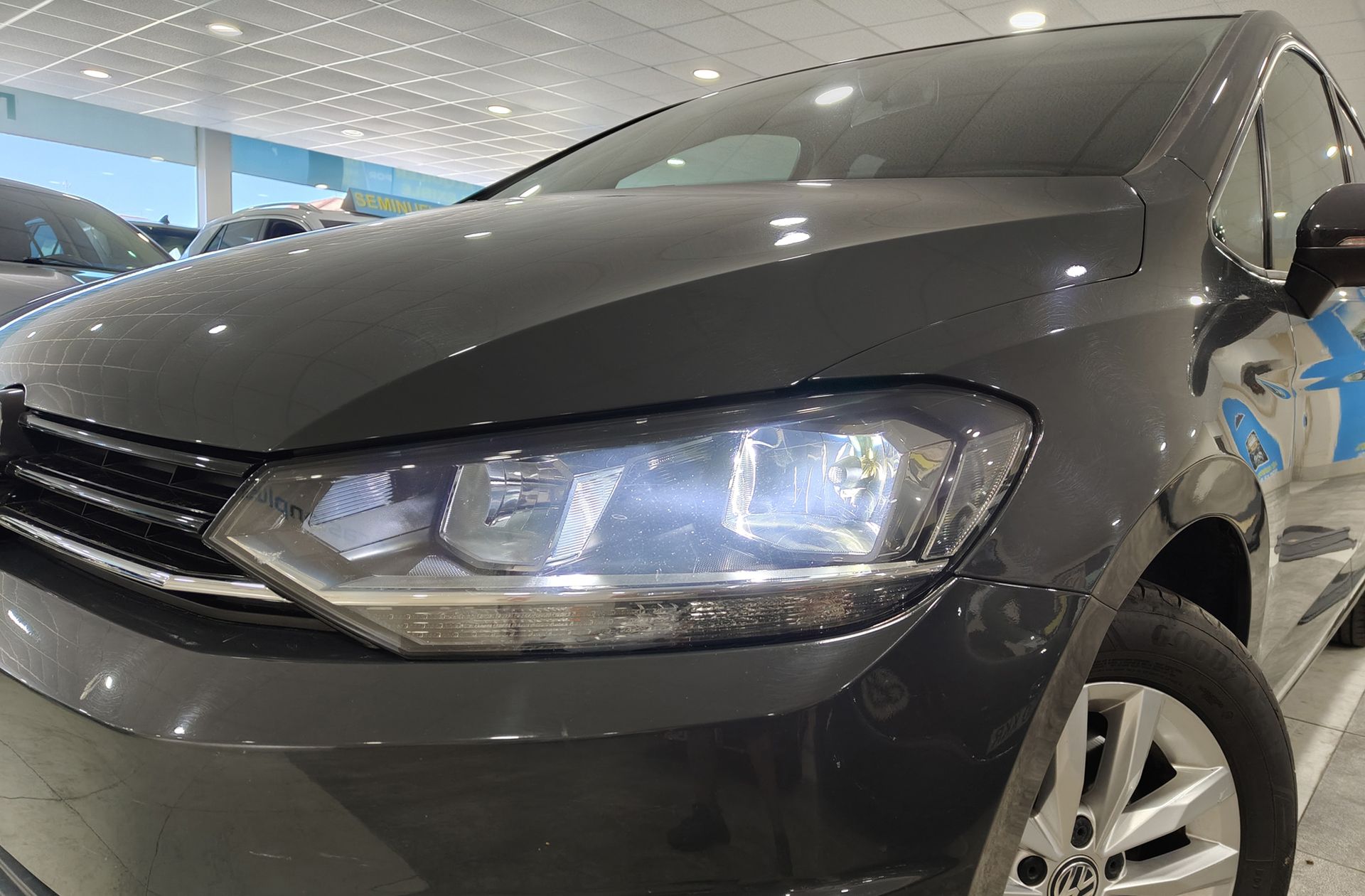 Volkswagen Touran 1.2 TSI Edition BMT 7 plazas - foto 15