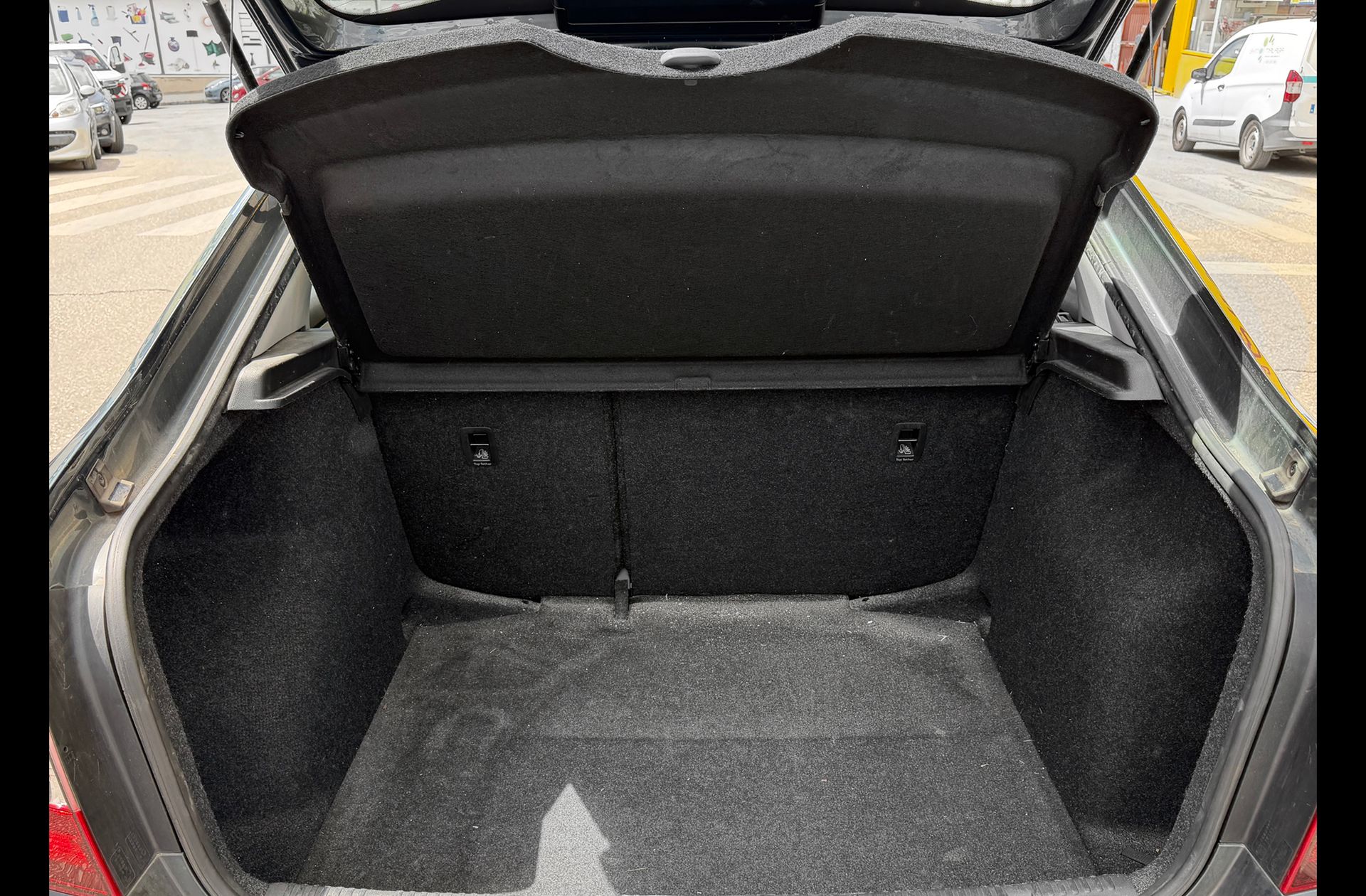 Škoda Rapid 1.0 TSI Ambition - foto 13