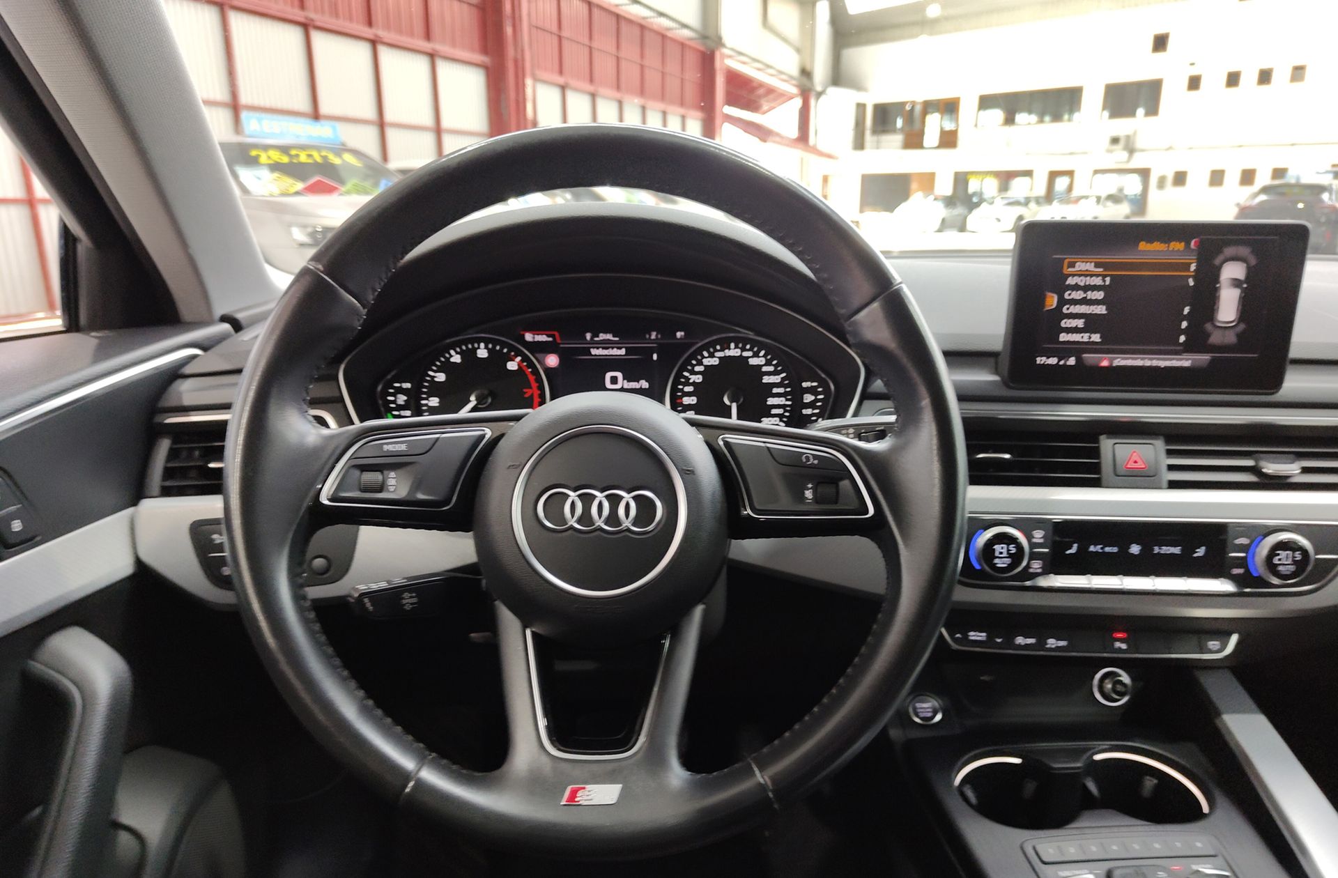 Audi A4 Avant 40 g-tron S line edition S tronic - foto 26