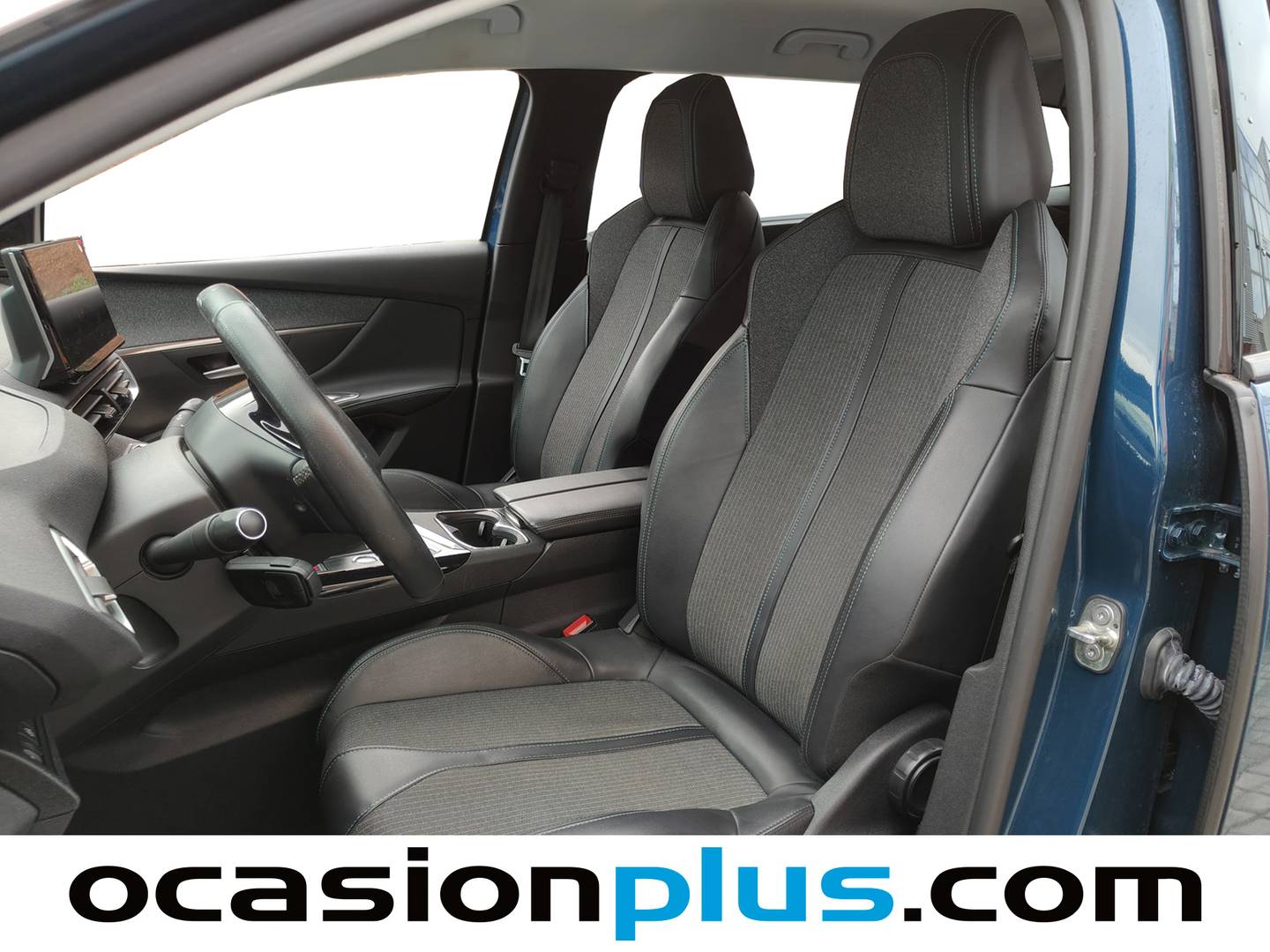 Foto asientos traseros Peugeot 5008 Peugeot 5008 PureTech 130 S&S Allure Pack EAT8 (130 CV) 7 Plazas