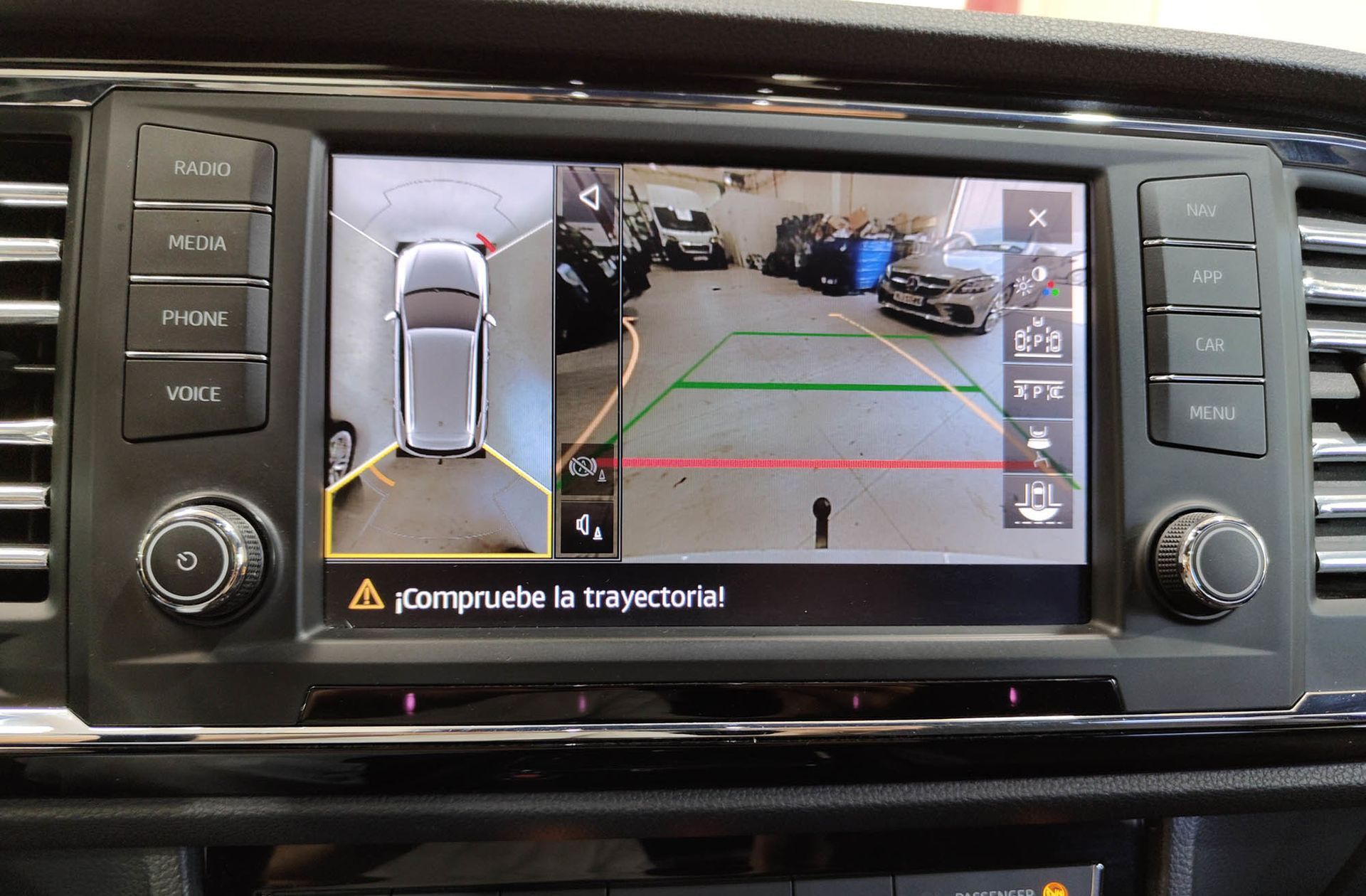 SEAT Ateca 2.0 TSI FR 4Drive DSG - foto 12