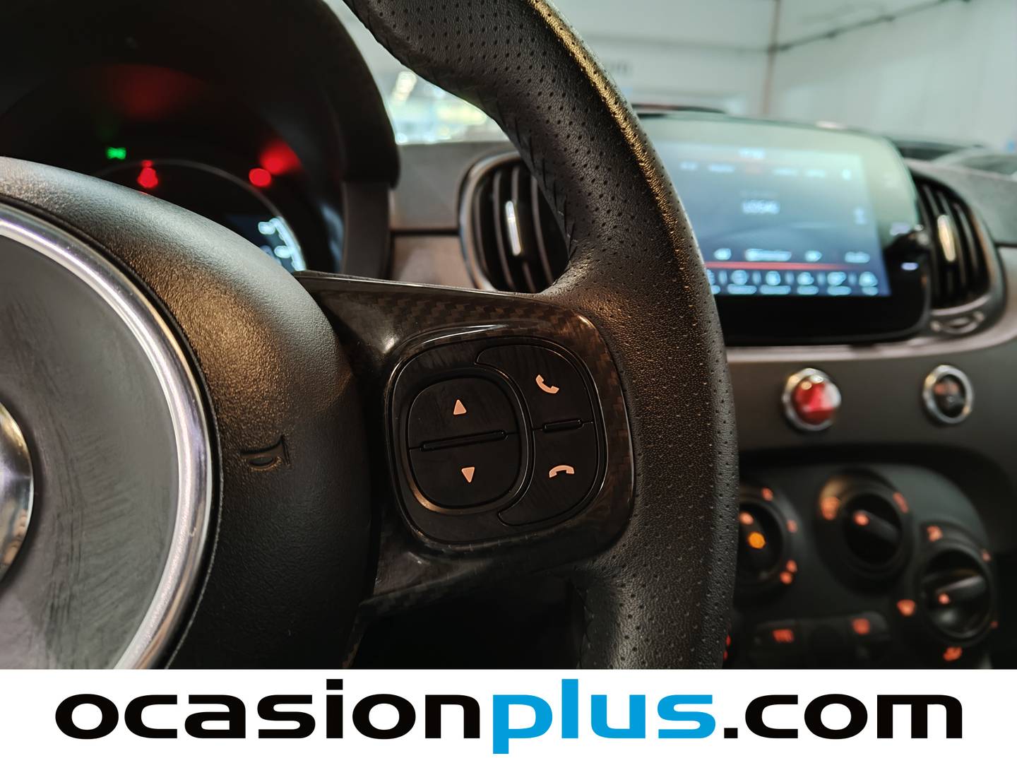 Foto Abarth 500 Abarth 500 1.4 16v T-Jet 695 (180 CV)