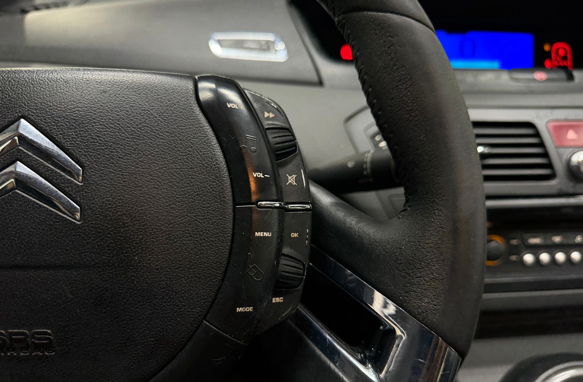 Citroën C4 Picasso 1.6 HDi Premier - foto 21