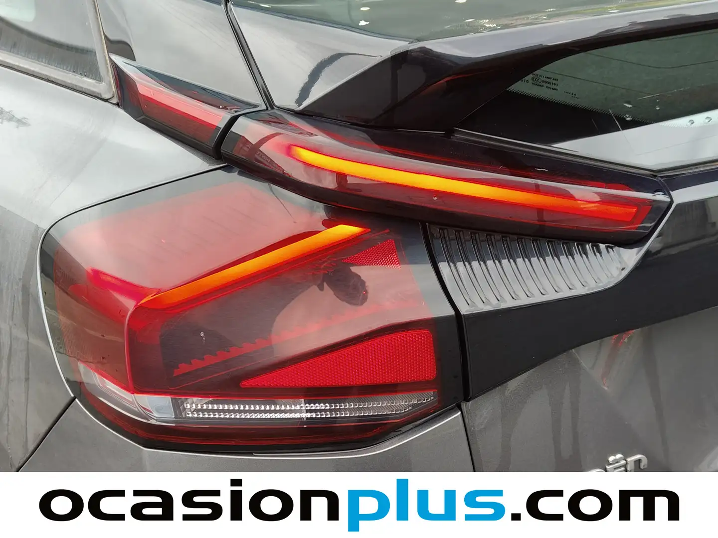 Foto Citroën C4 Citroen C4 PureTech 130 S&S Plus (131 CV)