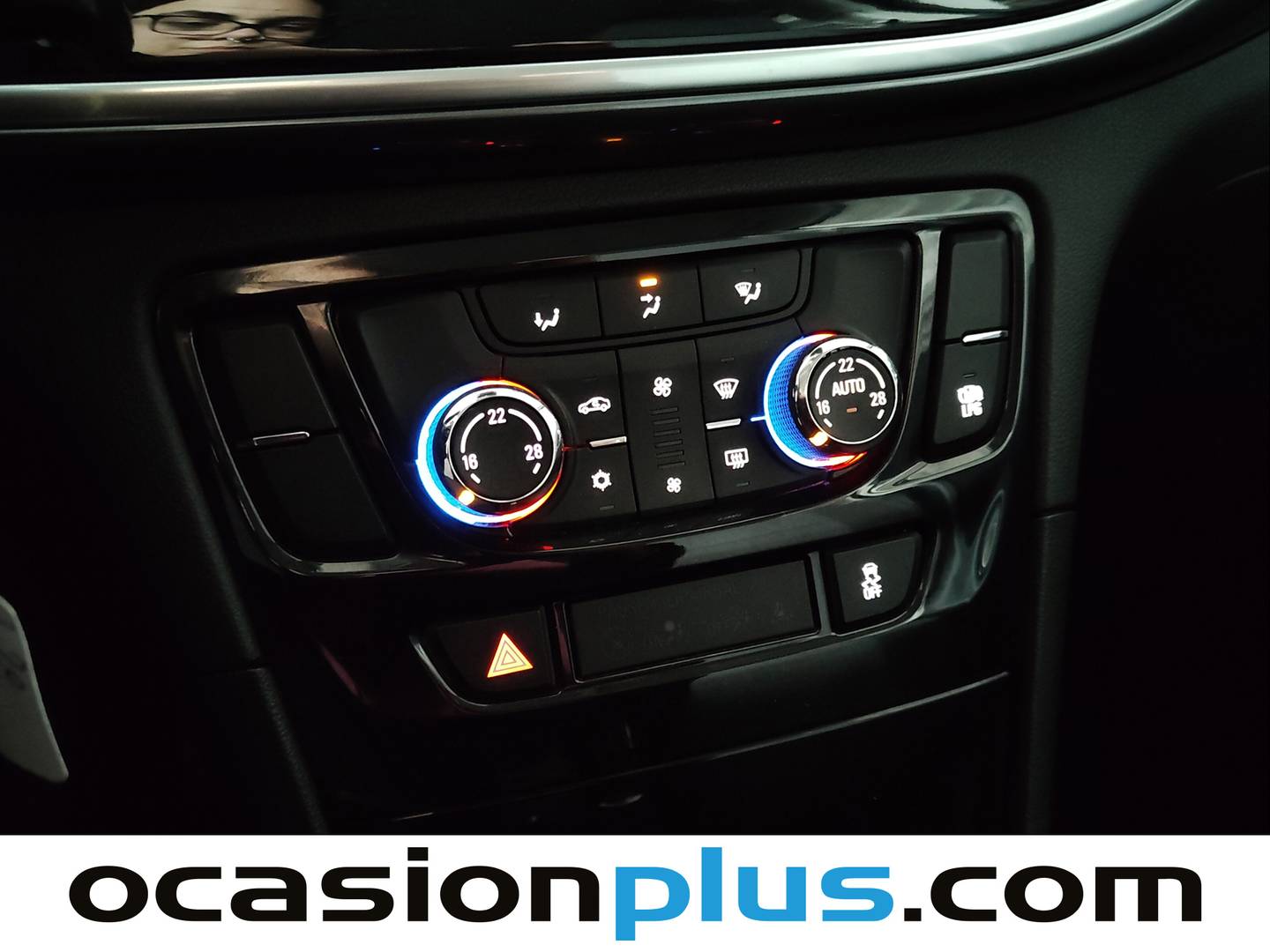 Equipamiento del Opel Mokka X Opel Mokka X 1.4 Turbo GLP Selective 4X2 (140 CV)