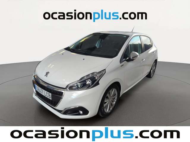 Peugeot 208 PureTech Signature (82 CV) de segunda mano