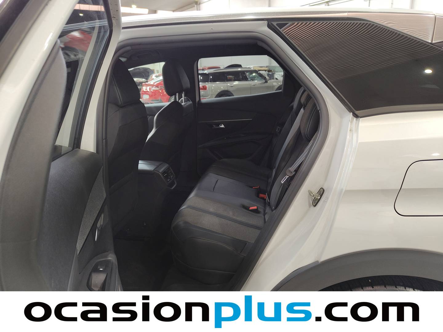 Foto Peugeot 3008 Hybrid Peugeot 3008 Hybrid 300 Allure Pack e-EAT8 (300 CV)