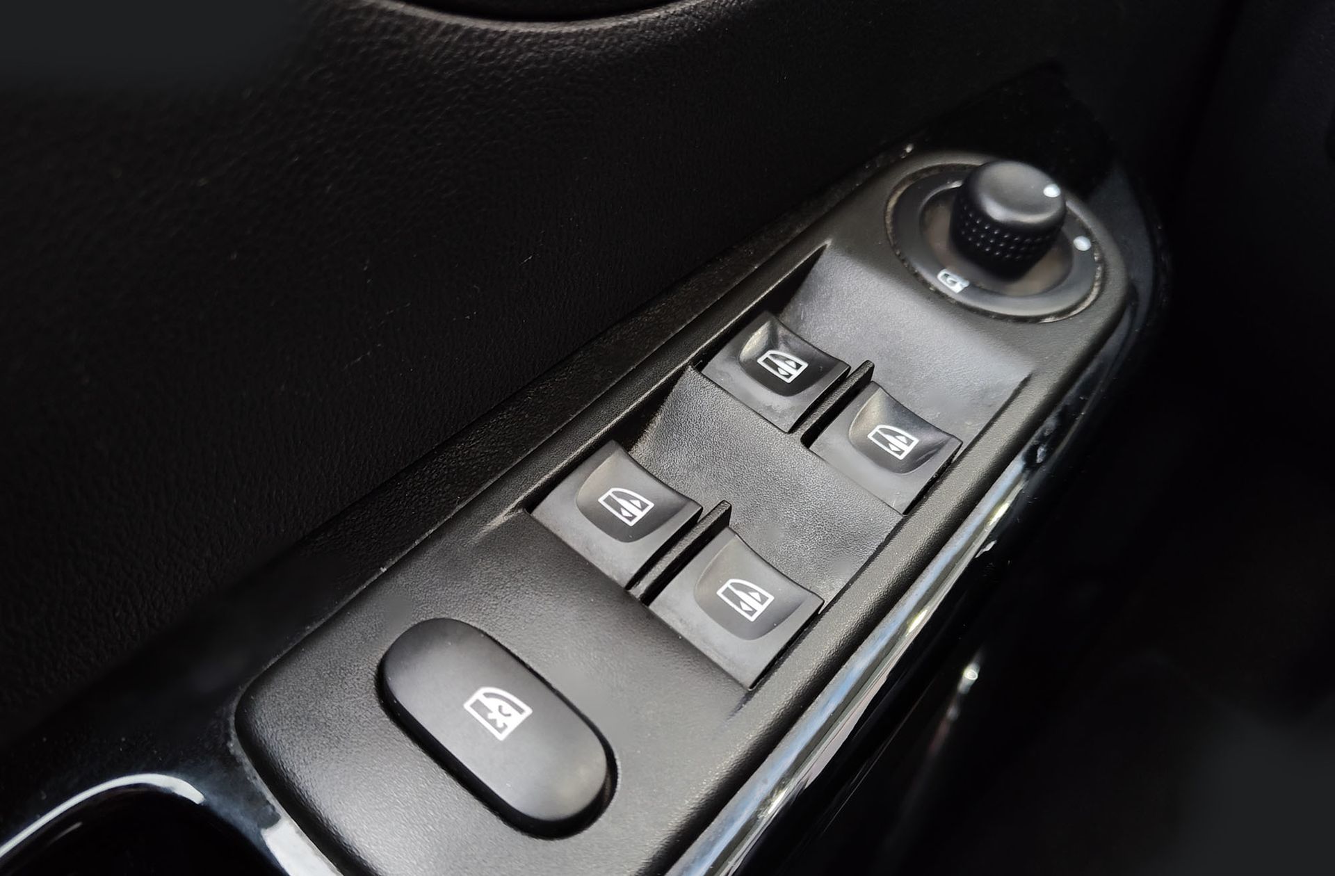 Renault Captur Zen Energy TCe EDC - foto 31