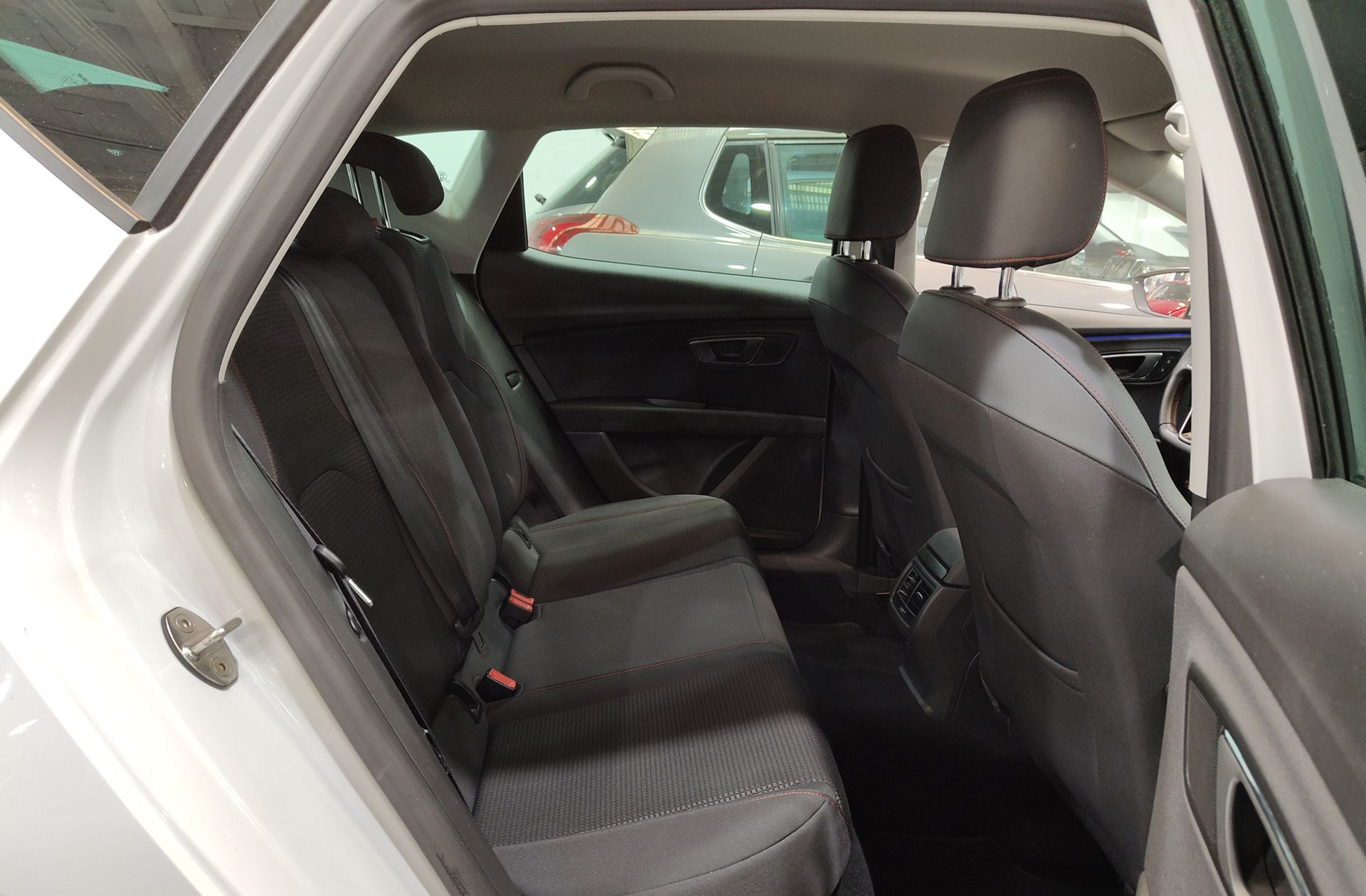 SEAT León 1.5 TSI FR DSG - foto 18