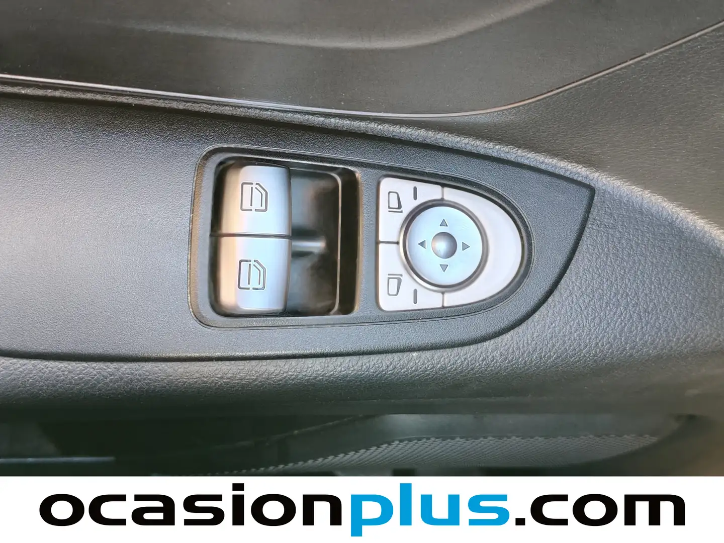 Foto Mercedes Vito Mercedes-Benz Vito 114 CDI Tourer Pro Larga AT (136 CV) 9 Plazas