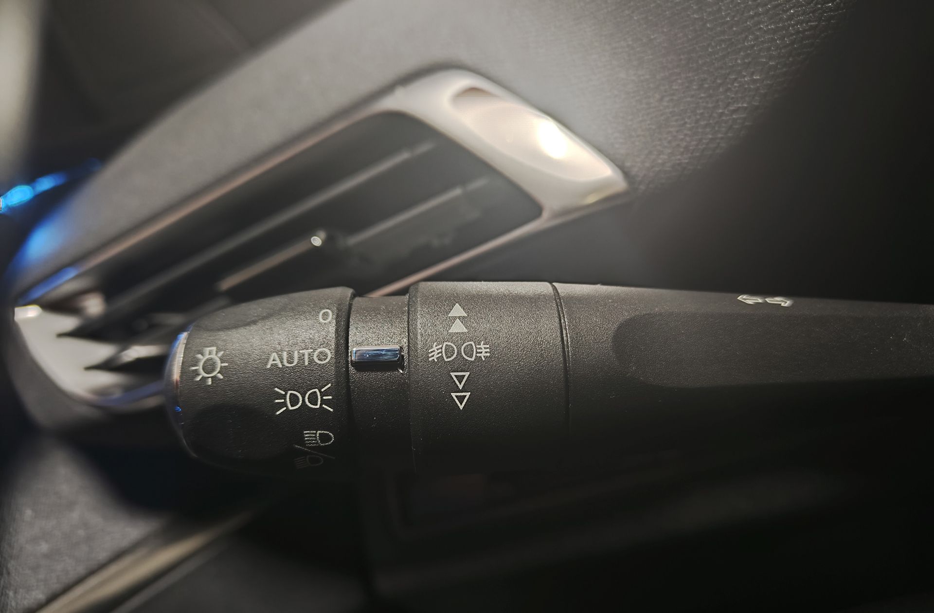 Peugeot 3008 BlueHDi 130 GT Line - foto 26
