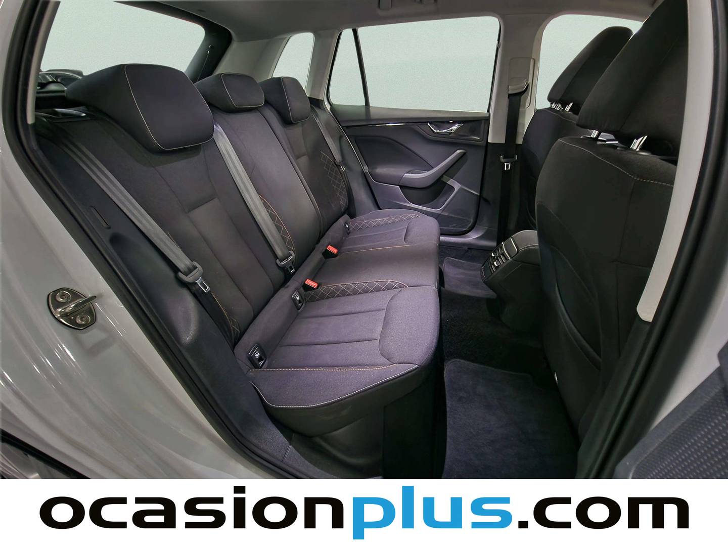 Skoda Kamiq Skoda Kamiq 1.0 TSI Ambition (110 CV) gasolina