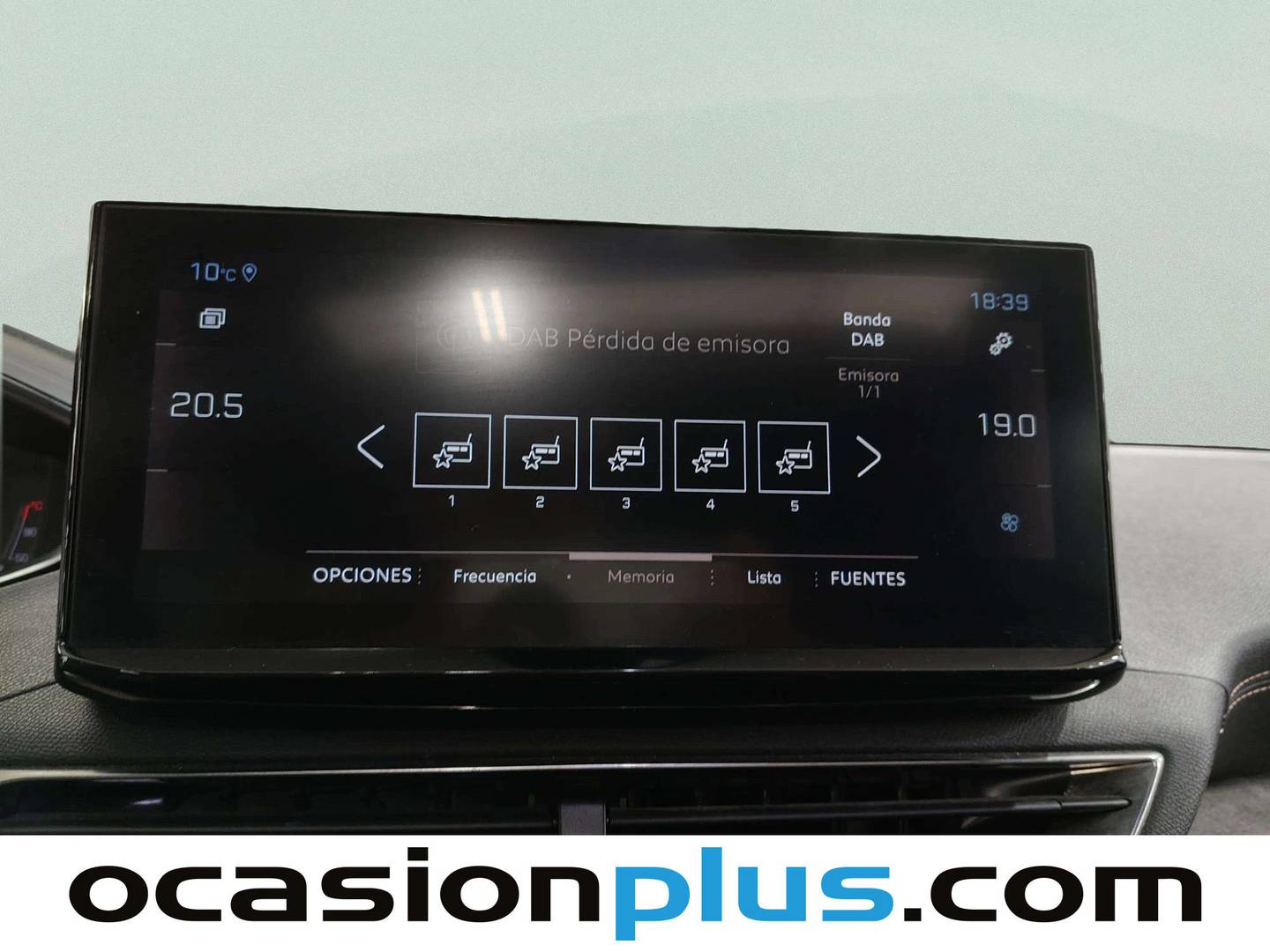 Foto Peugeot 3008 Peugeot 3008 PureTech 130 S&S GT EAT8 (130 CV)