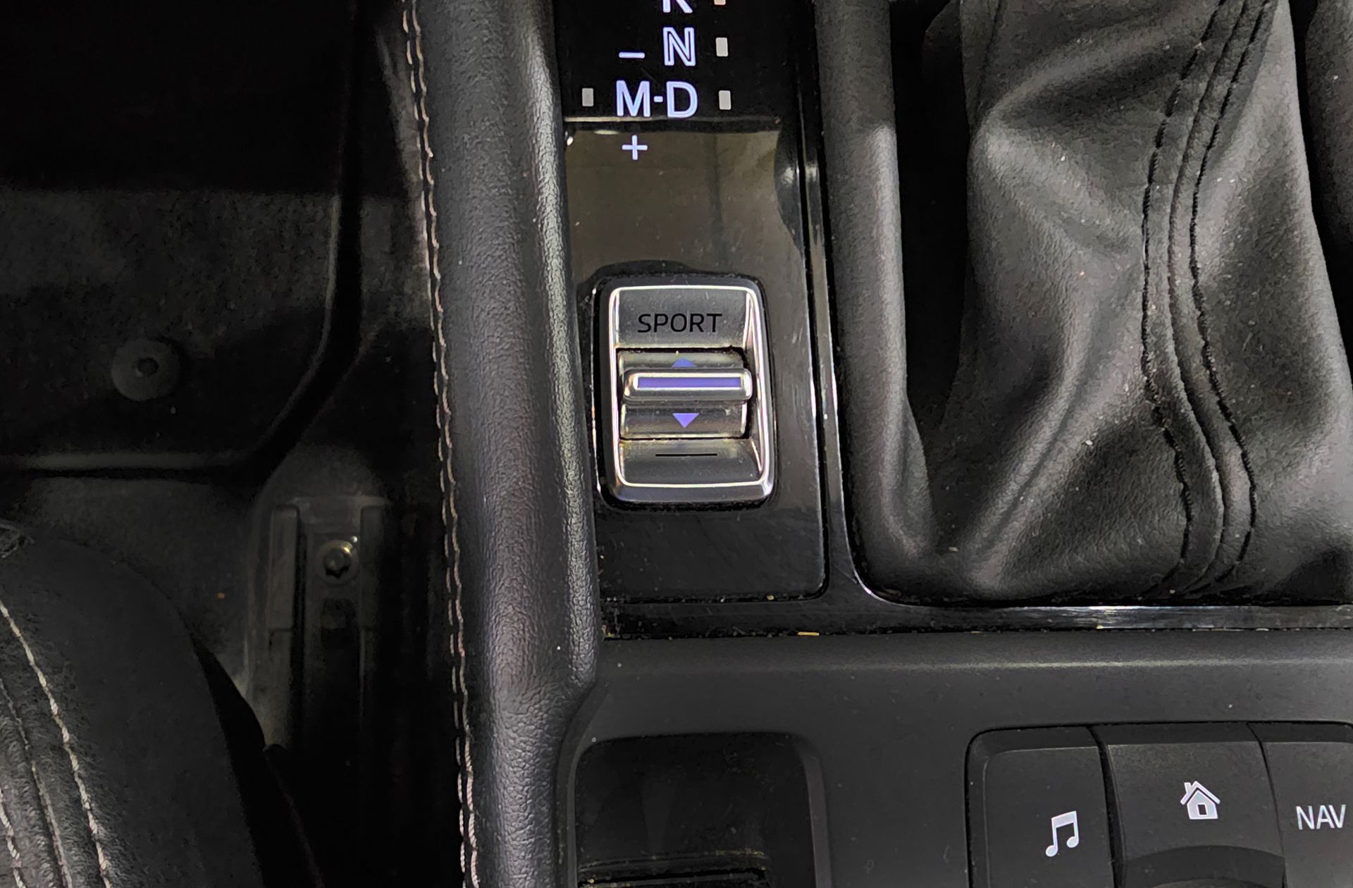 Mazda CX-3 2.0 G Zenith 2WD - foto 10