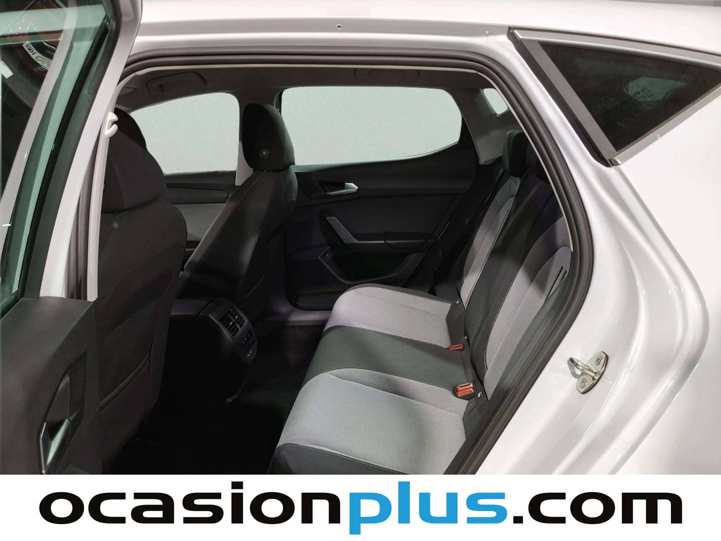 Foto asientos traseros Seat León Seat León 2.0 TDI S&S Style XL (116 CV)