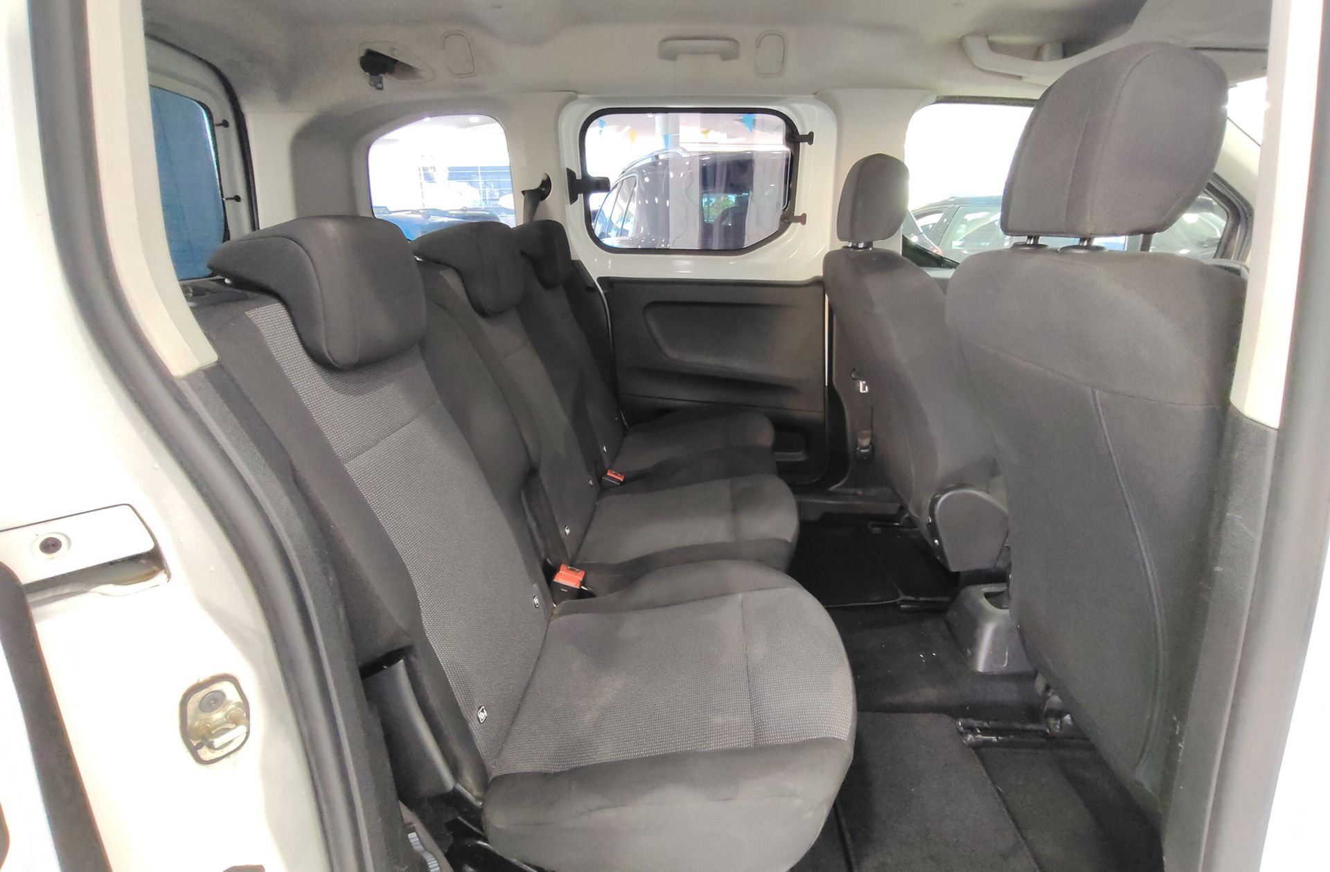 Peugeot Rifter BlueHDi 100 Active Standard - foto 12