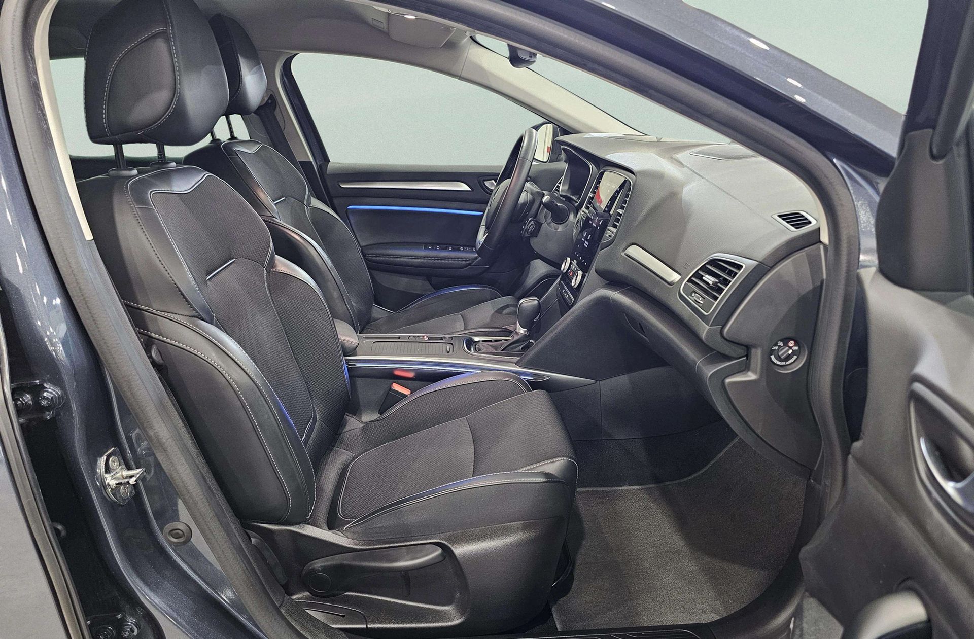 Renault Mégane Sport Tourer Techno TCe EDC GPF - foto 22