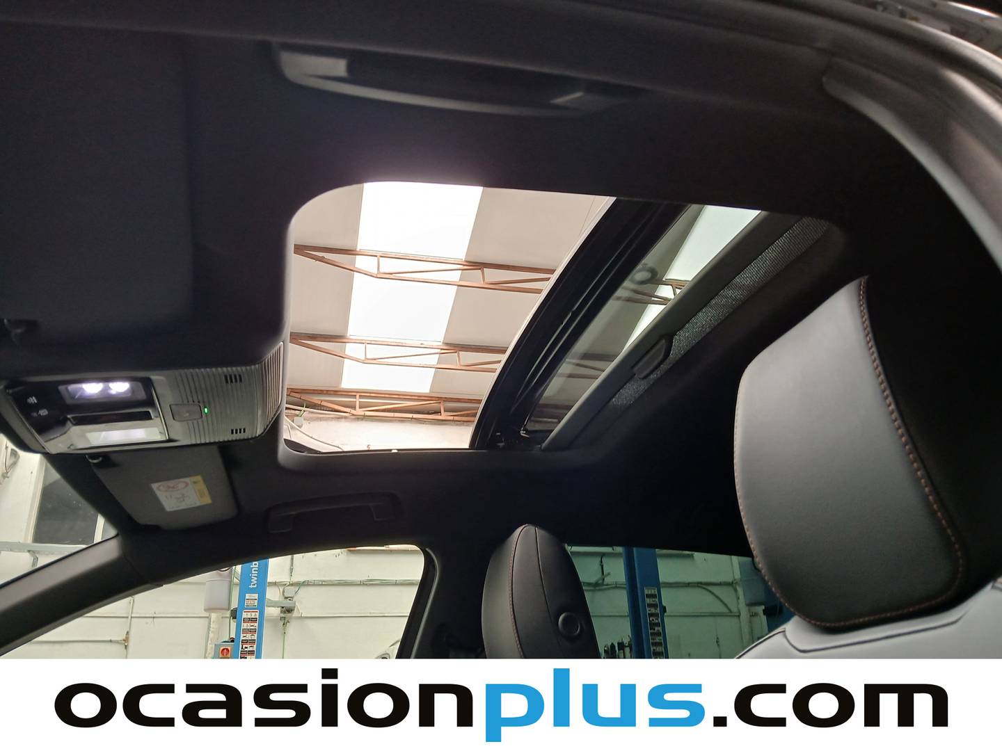 Extras y acabados del Cupra León Cupra León 1.5 eTSI DSG (150 CV)