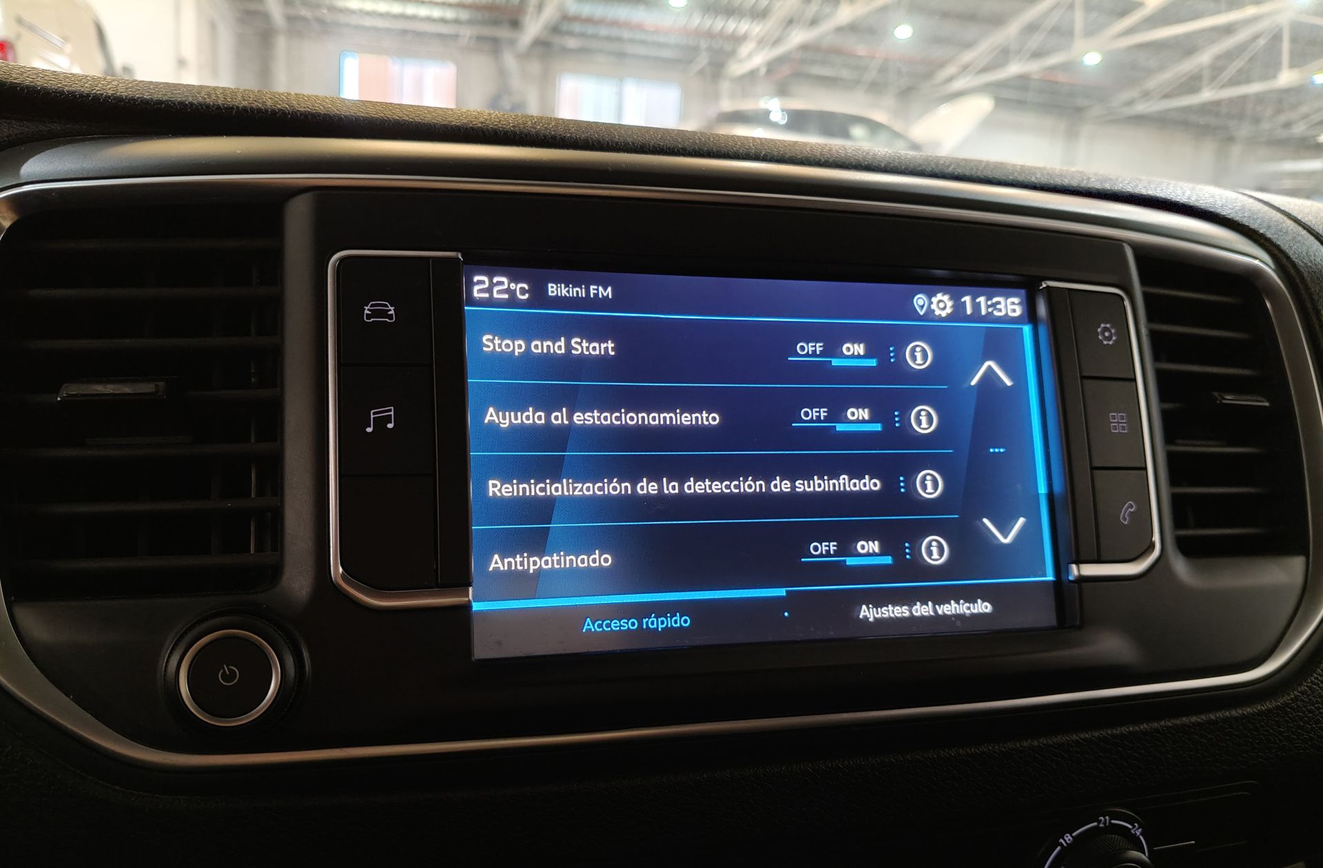 Peugeot Expert Furgon BlueHDi 100 Standard - foto 9