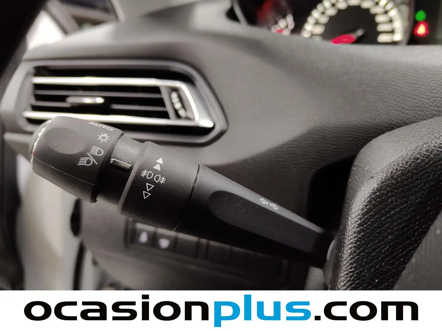 Foto Peugeot 308 Peugeot 308 PureTech 130 S&S Allure (130 CV)