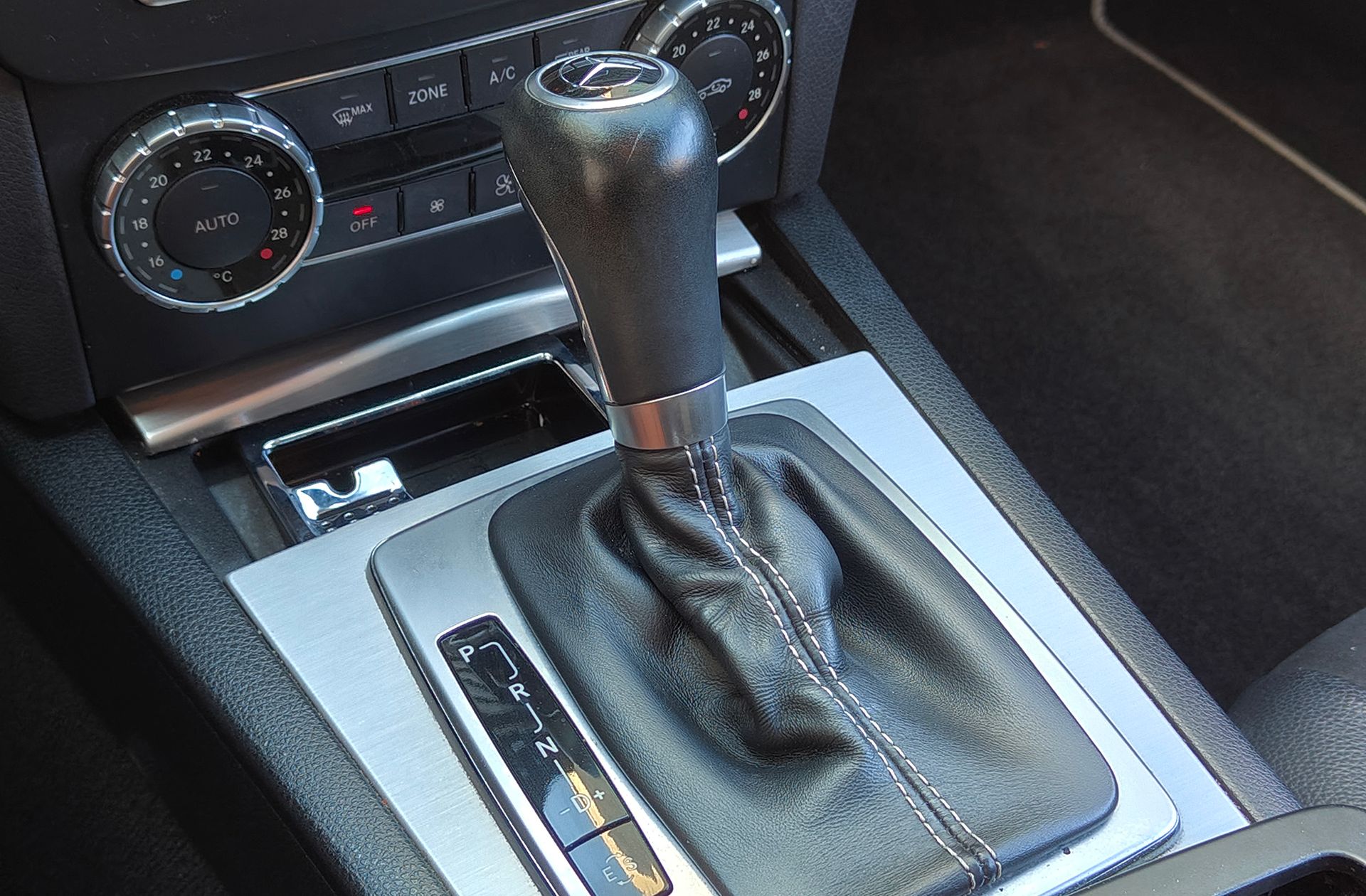 Mercedes-Benz Clase C C Coupe 220 CDI Edition C - foto 5
