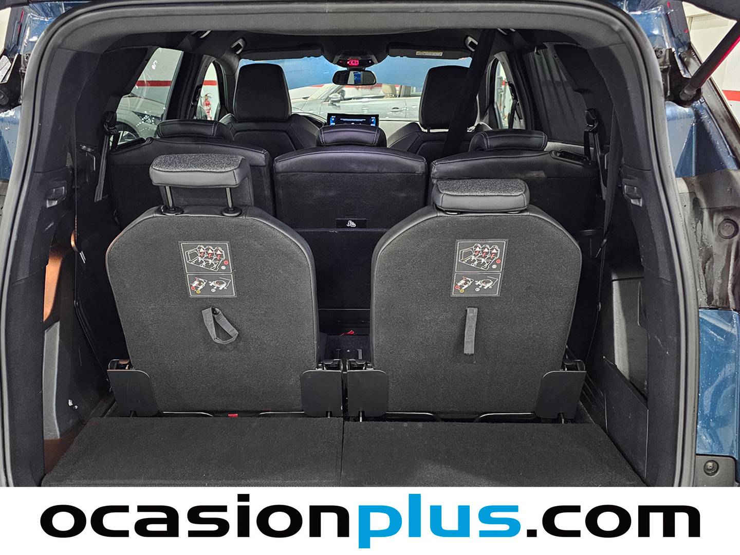 Foto Peugeot 5008 Peugeot 5008 PureTech 130 S&S Allure Pack EAT8 (130 CV) 7 Plazas siete plazas